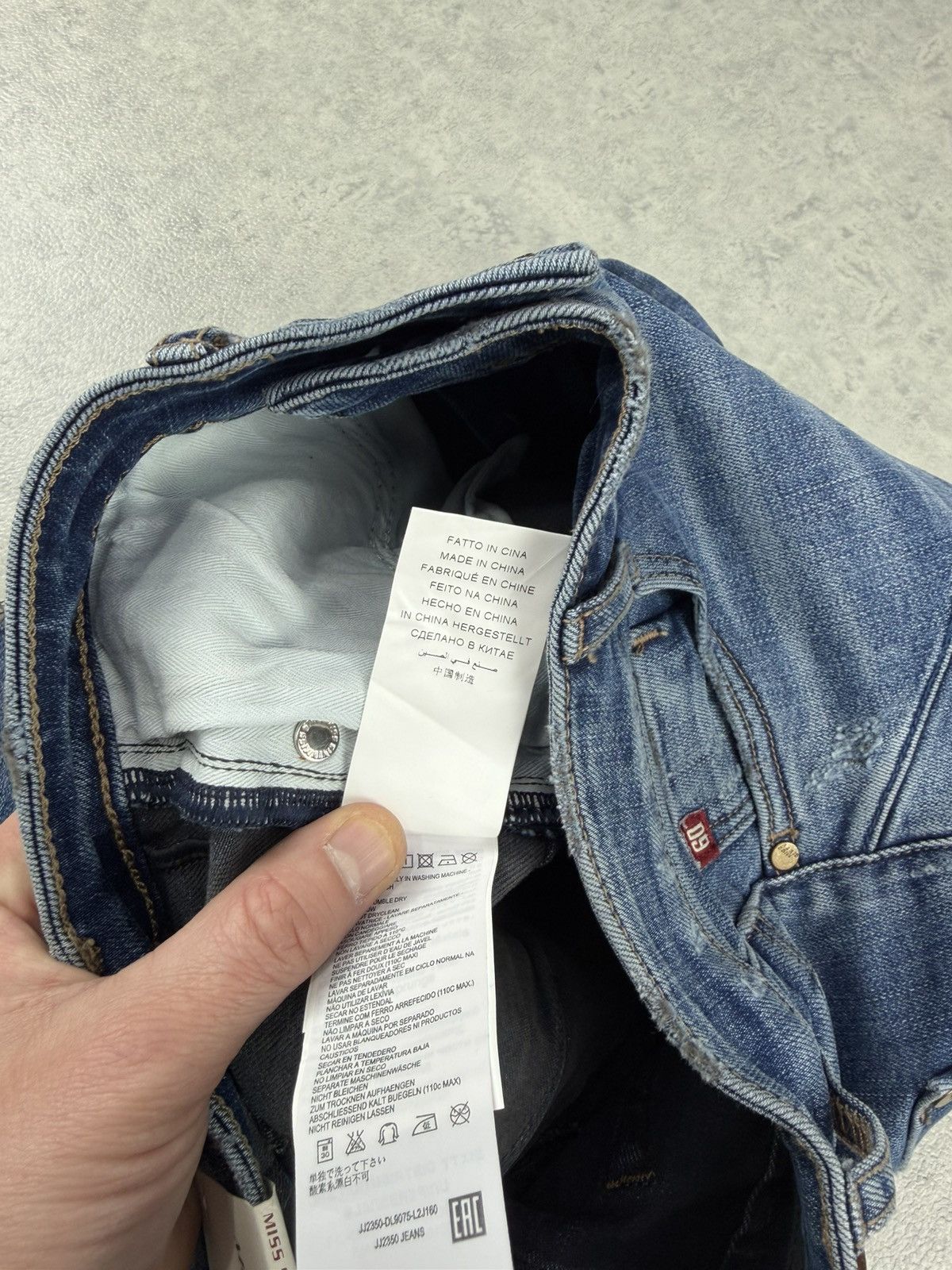 Miss Sixty Miss Sixty Bettie Cropped Denim Jeans Size 25 Size 25" / US 0 / IT 36 - 14 Thumbnail