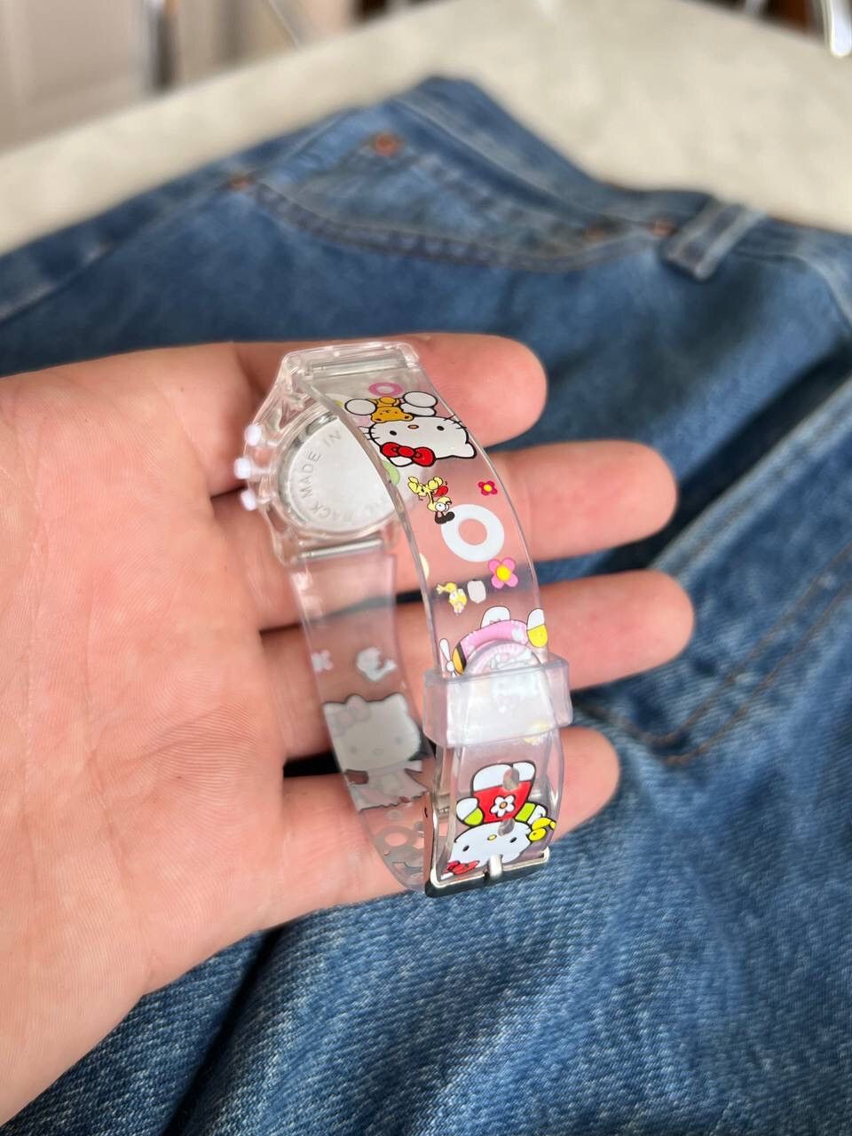 Japanese Brand × Vintage Vintage Japanese style Hello Kitty Watch Futuristic Digital Size ONE SIZE - 5 Thumbnail