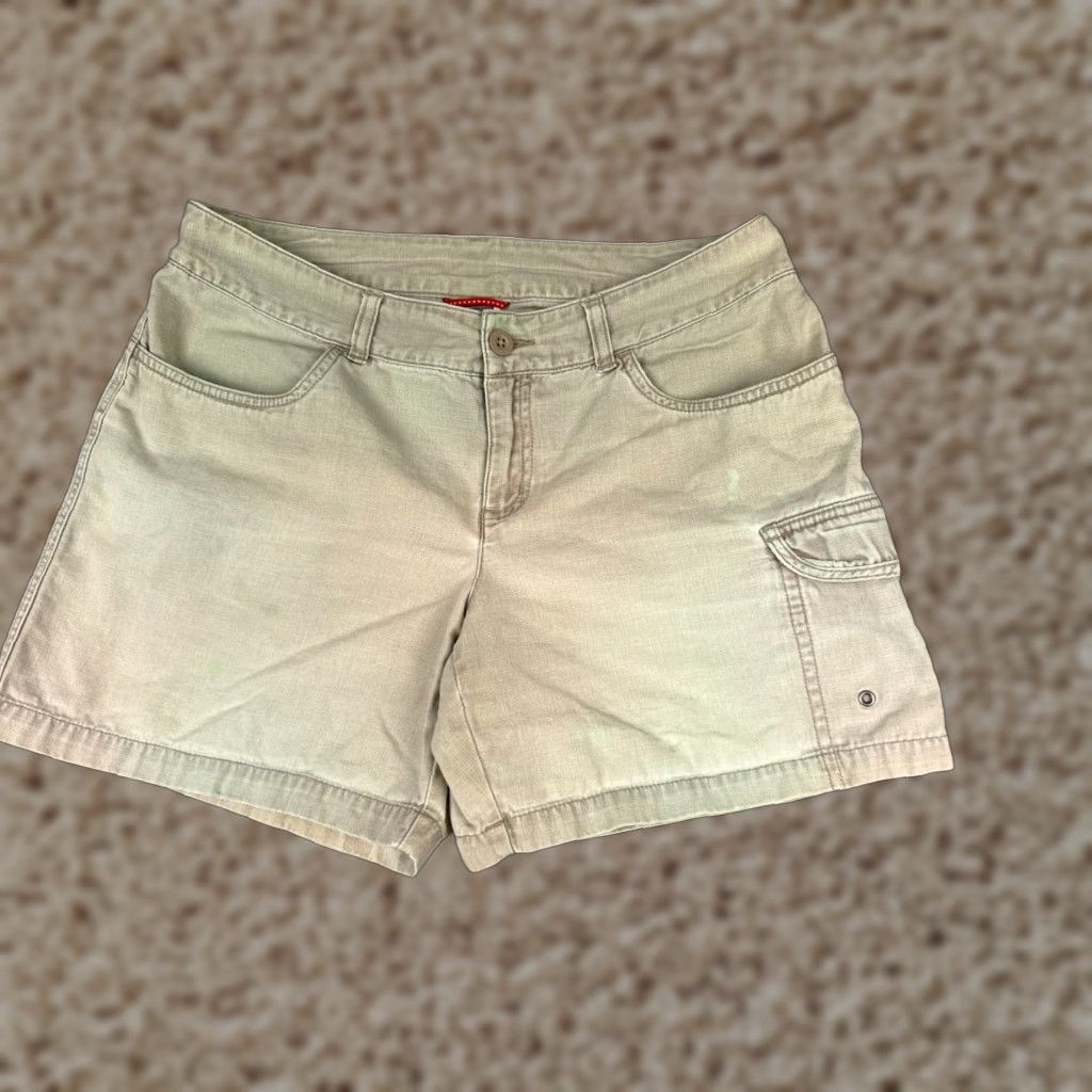 The North Face The North Face Shorts Women 10 Beige 100% Cotton Cargo Hiking Fishing 31x6 Size 32" / US 10 / IT 46 - 1 Thumbnail