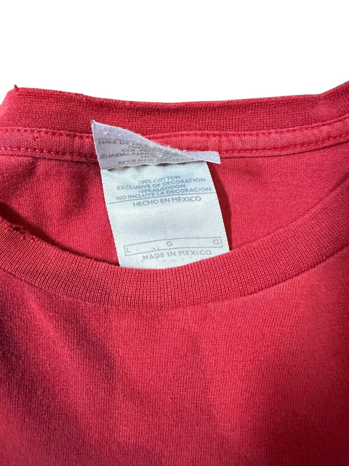 Nike Vintage Nike Swoosh Tee Size US L / EU 52-54 / 3 - 3 Thumbnail
