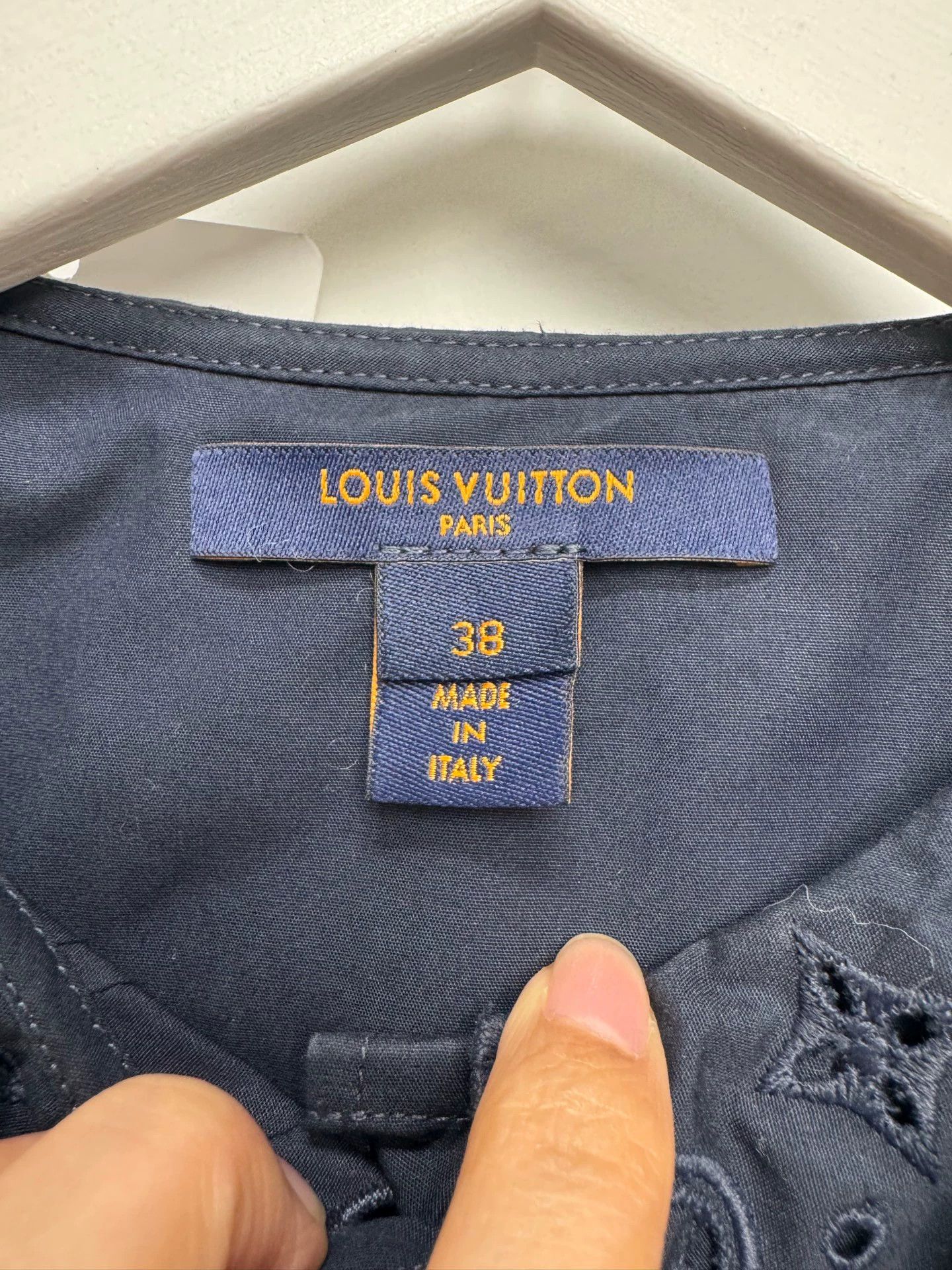 Louis Vuitton LV waist-cinched shirt women's 38 new Size S / US 4 / IT 40 - 7 Thumbnail