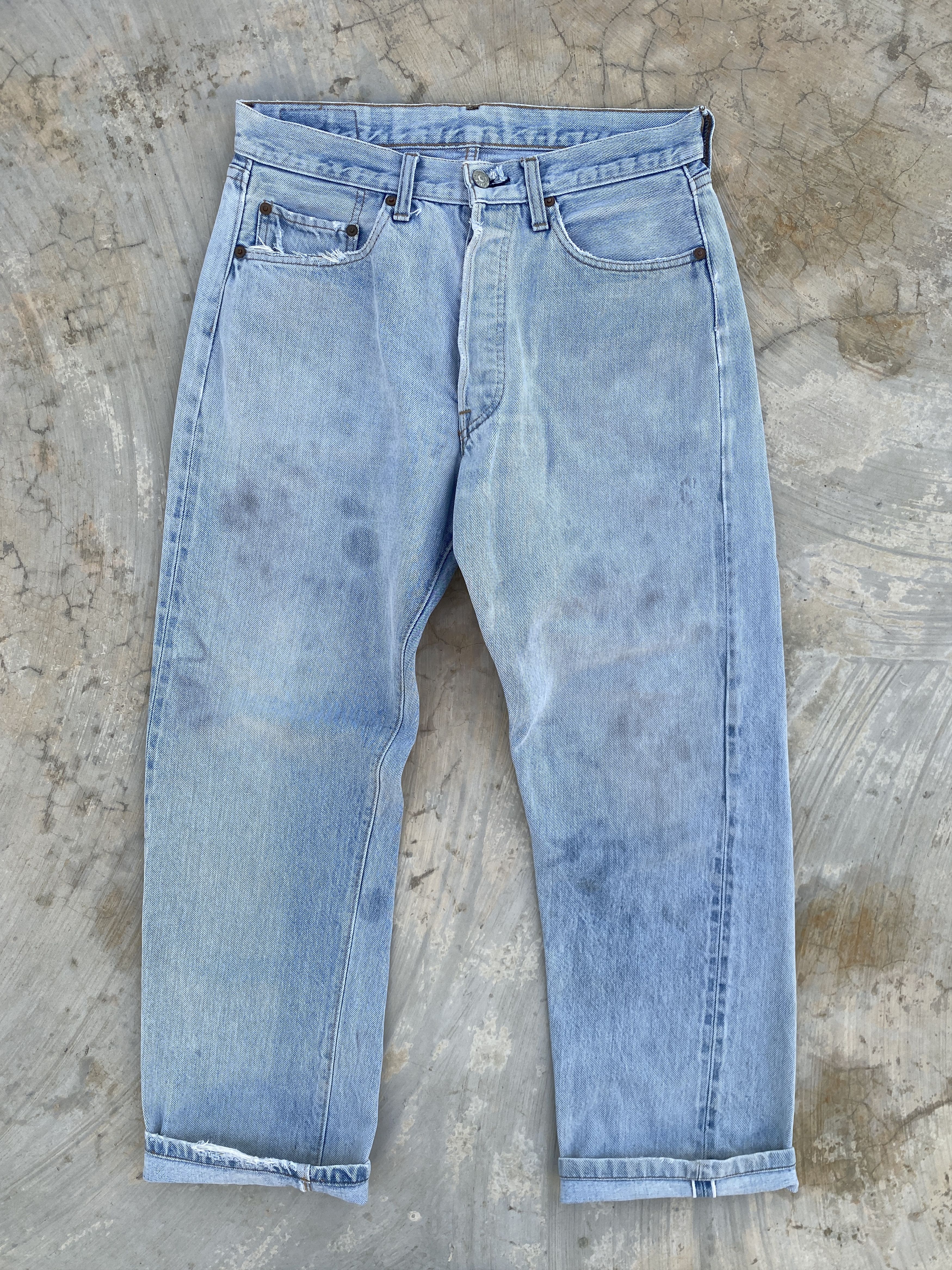 image of 80's Levis 501 Redline 6 Selvedge Jeans in Light Blue Wash, Men's (Size 31)