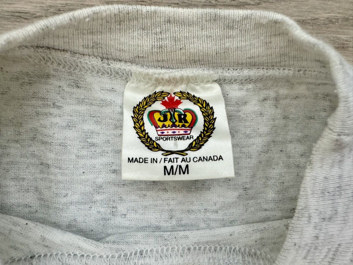 Vintage Banff Canada JR Sportswear Vintage T-Shirt Size US M / EU 48-50 / 2 - 4 Thumbnail