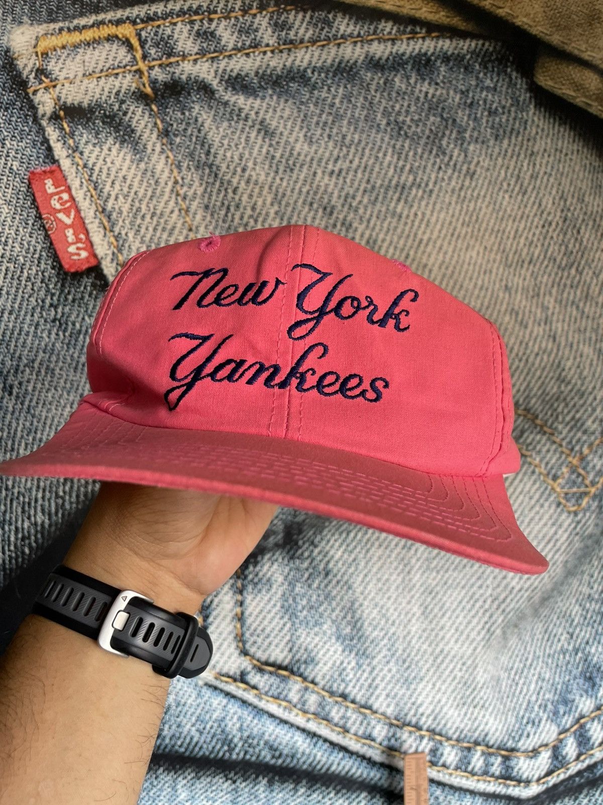 New York Yankees Vintage New York Yankees MLB Trucker cap 80’s made in Taiwan Size ONE SIZE - 4 Thumbnail