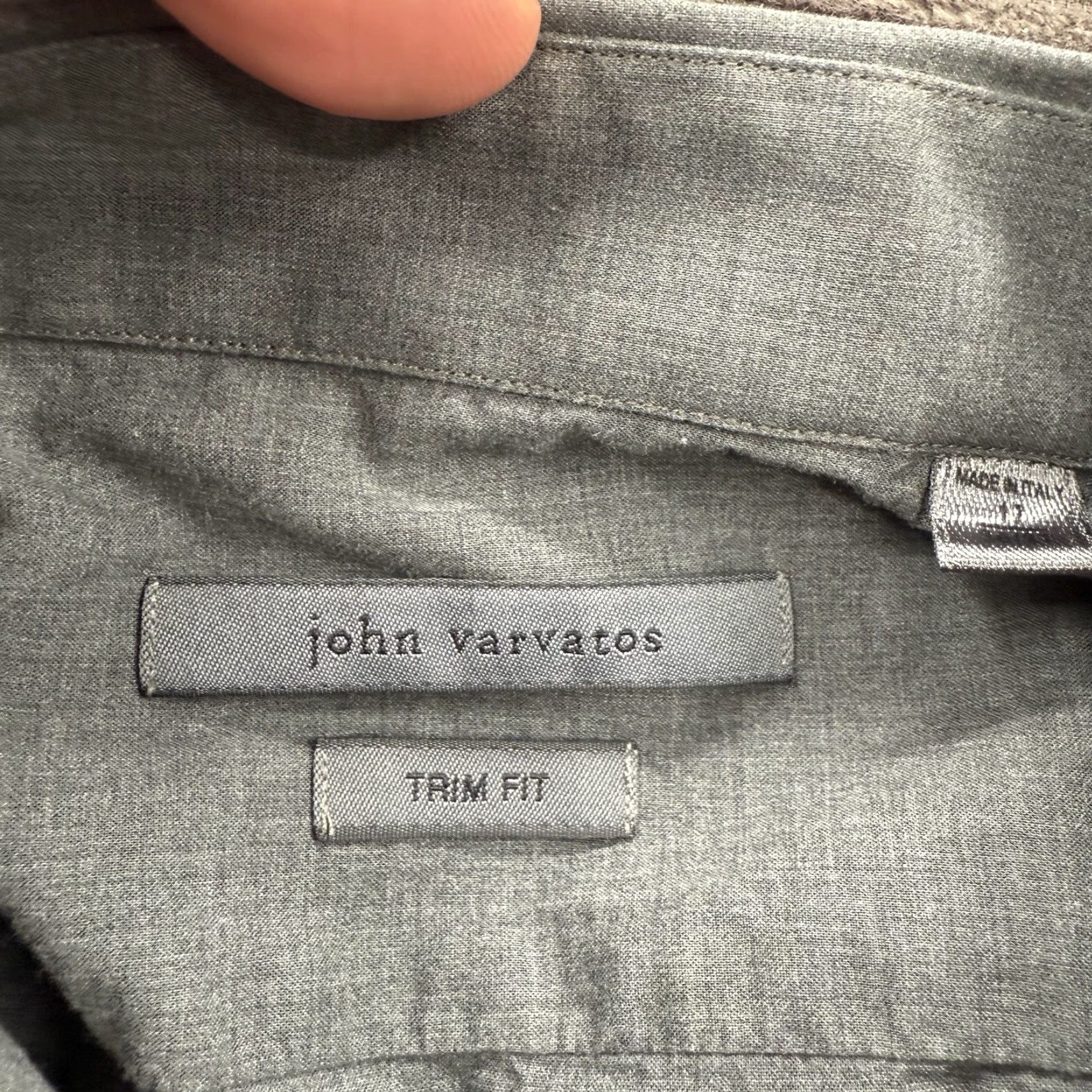 John Varvatos John Varvatos Shirt Men 17 36/37 Gray Slim Dress Shirt Button French Cuff Office Party 48 in 29 in Solid Gray Size US XL / EU 56 / 4 - 3 Thumbnail
