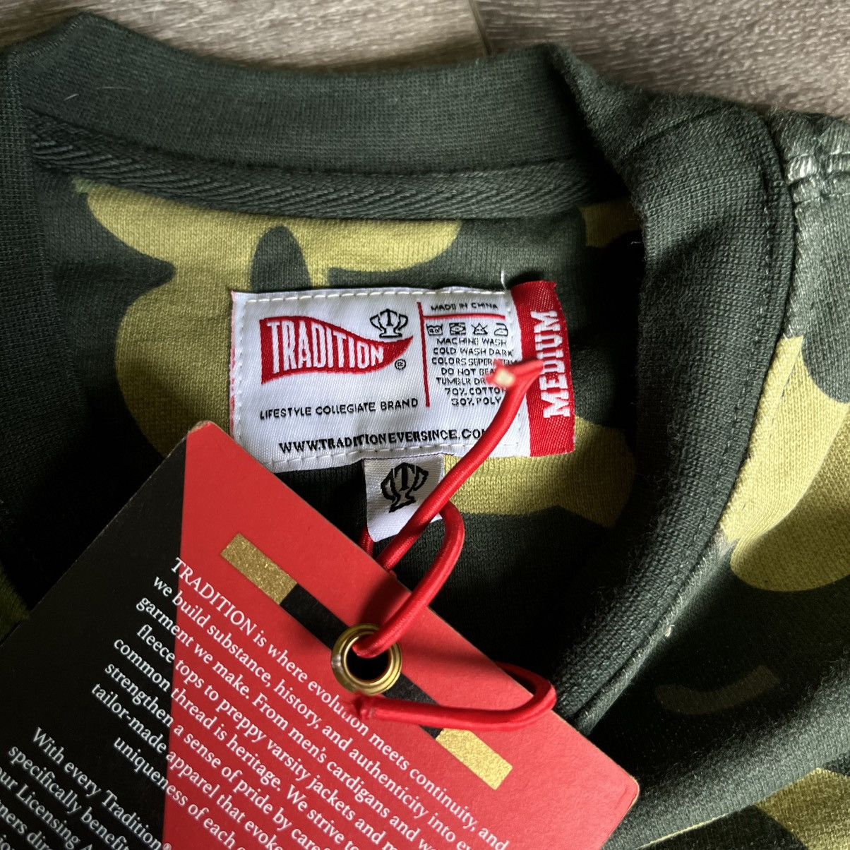 Japanese Brand New Vintage 2000s Tradition Ever Since Camo Print Crewneck Size US M / EU 48-50 / 2 - 9 Thumbnail