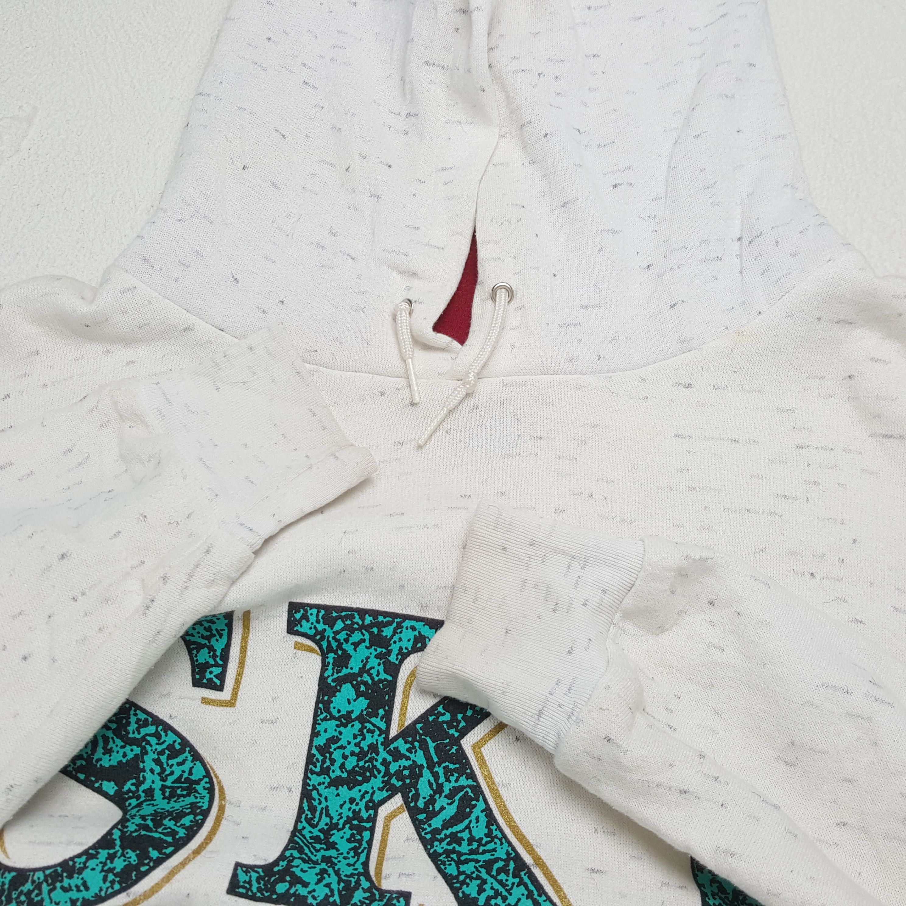 Vintage SKI DODGE BRIDGE Center Design Vintage Sweatshirt Size US L / EU 52-54 / 3 - 9 Thumbnail
