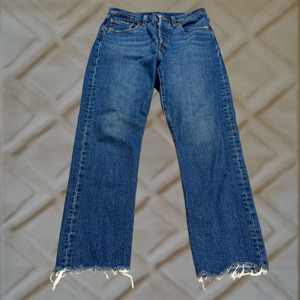 Levi's Levi's 501 Jeans Womens Regular Straight Denim Blue High Rise 28x26 Vintage No Size 42" / US 20 - 1 Thumbnail