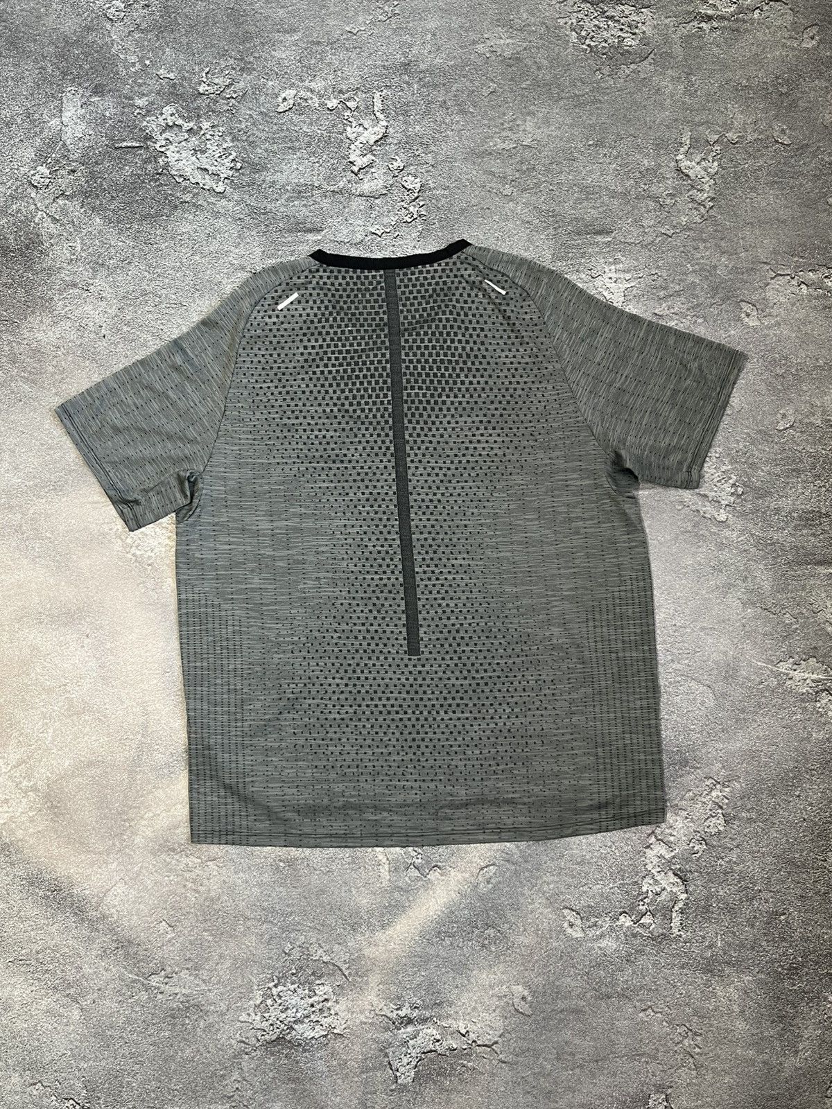 Nike Nike Dri-Fit Running ADV T-Shirts Size US L / EU 52-54 / 3 - 4 Thumbnail