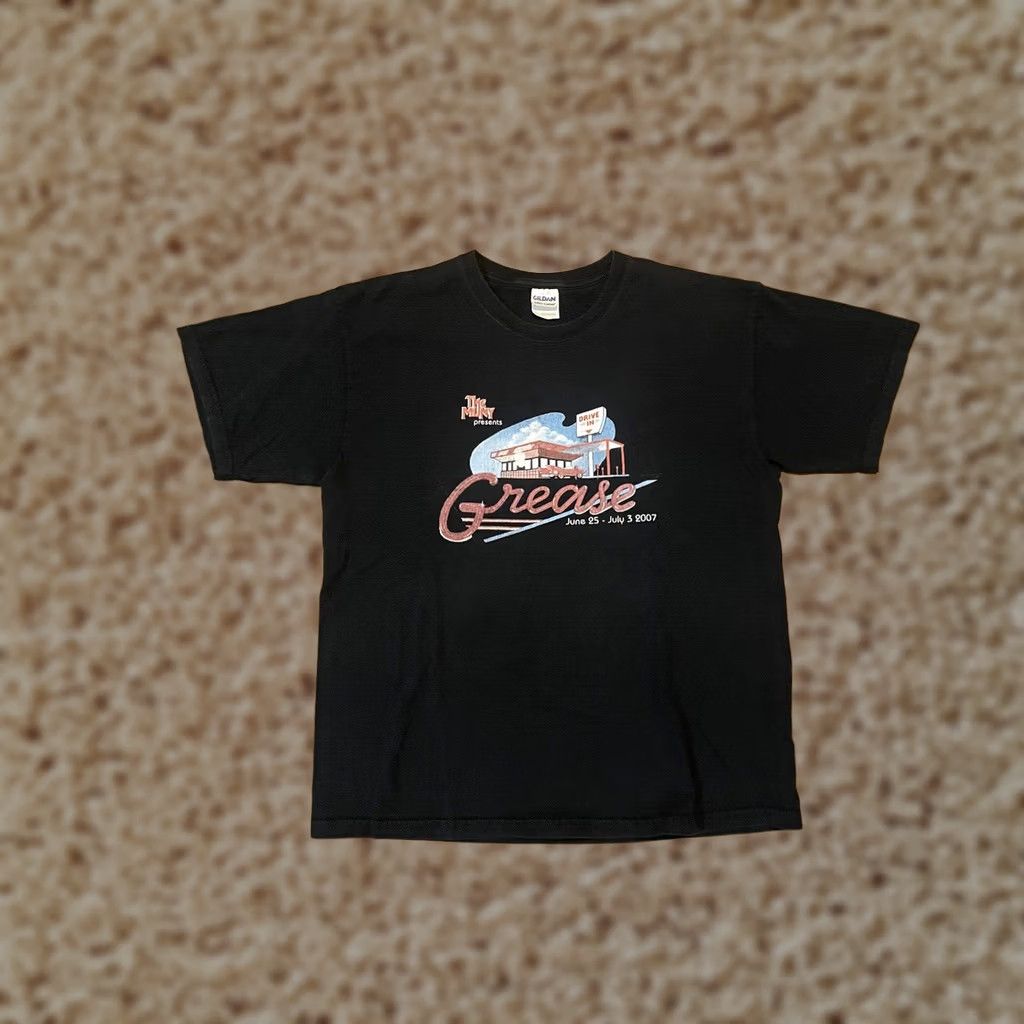 Gildan VINTAGE Grease 2007 The Muny Presents St Louis Play Musical Black T-Shirt - Men's Large Size US L / EU 52-54 / 3 - 1 Thumbnail