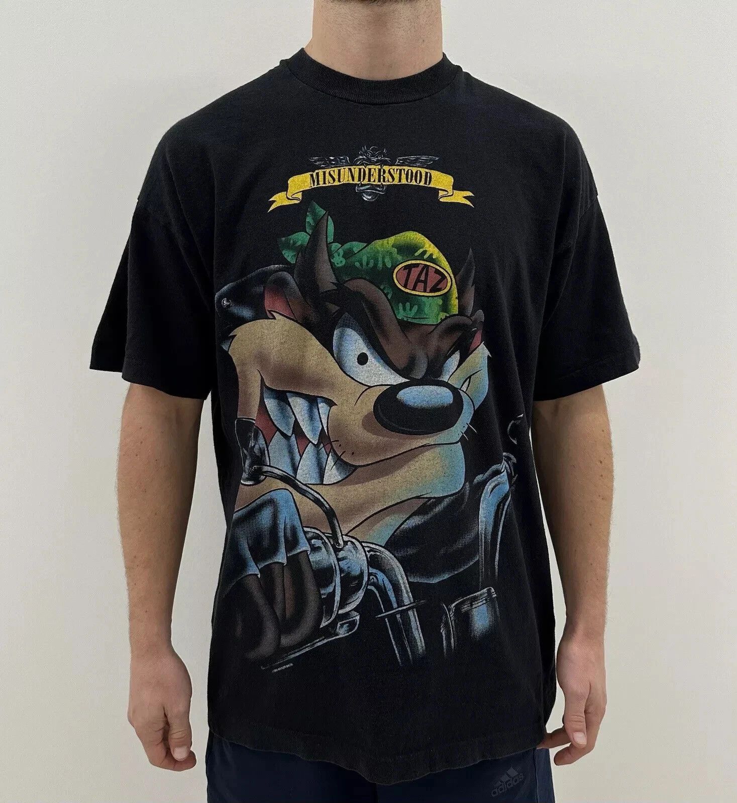 Vintage VINTAGE 1995 WARNER BROS TAZ TASMANIAN DEVIL SHIRT SINGLE Size US L / EU 52-54 / 3 - 1 Thumbnail