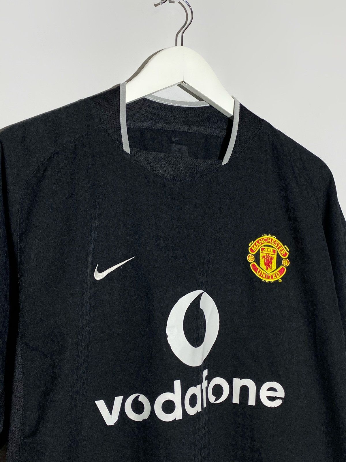 Nike Vintage Manchester United Vodafone Soccer Jersey Size US M / EU 48-50 / 2 - 4 Thumbnail