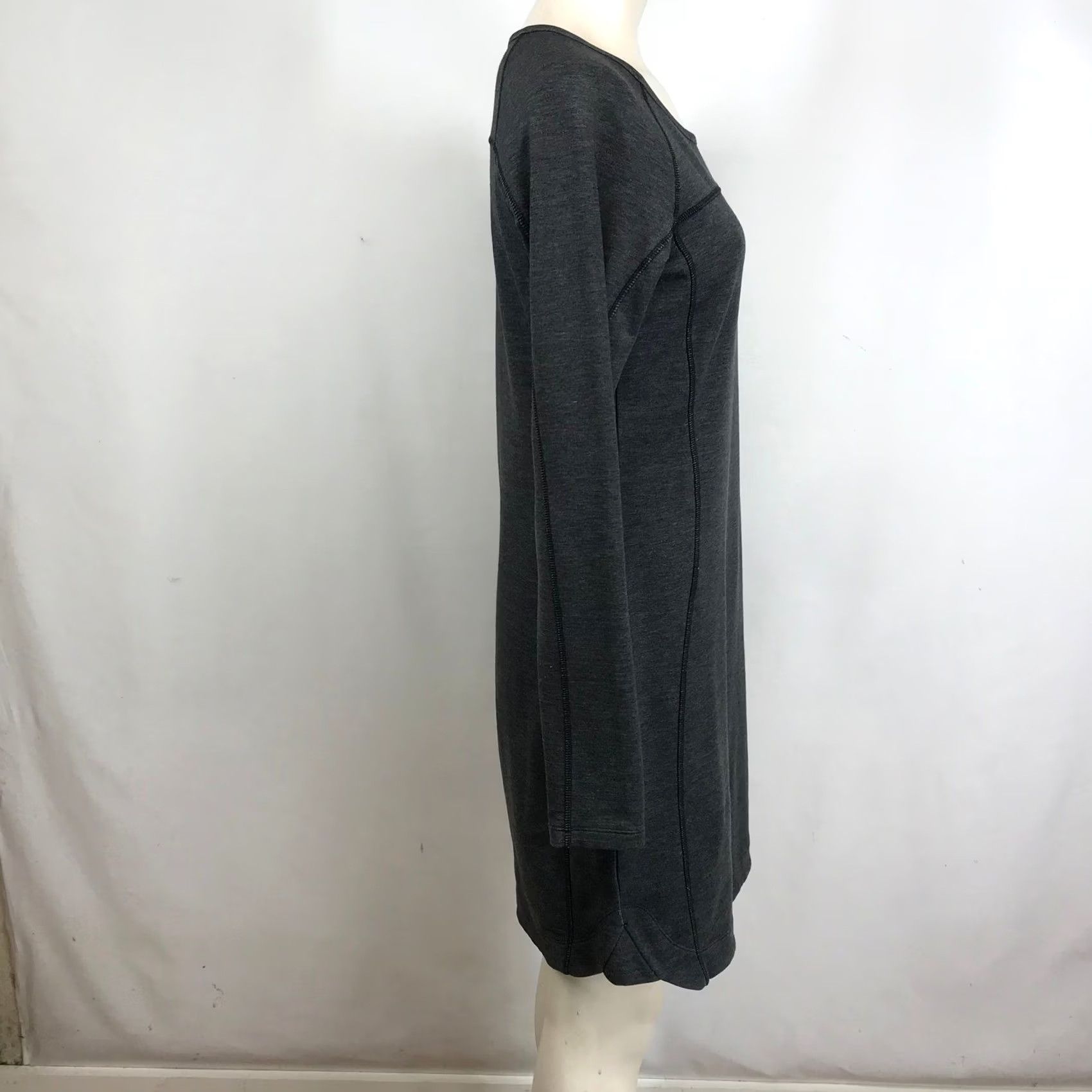 Athleta Athleta Womens Gray Long Sleeve Sweatshirt Mini Dress S Charcoal Size S / US 4 / IT 40 - 4 Thumbnail