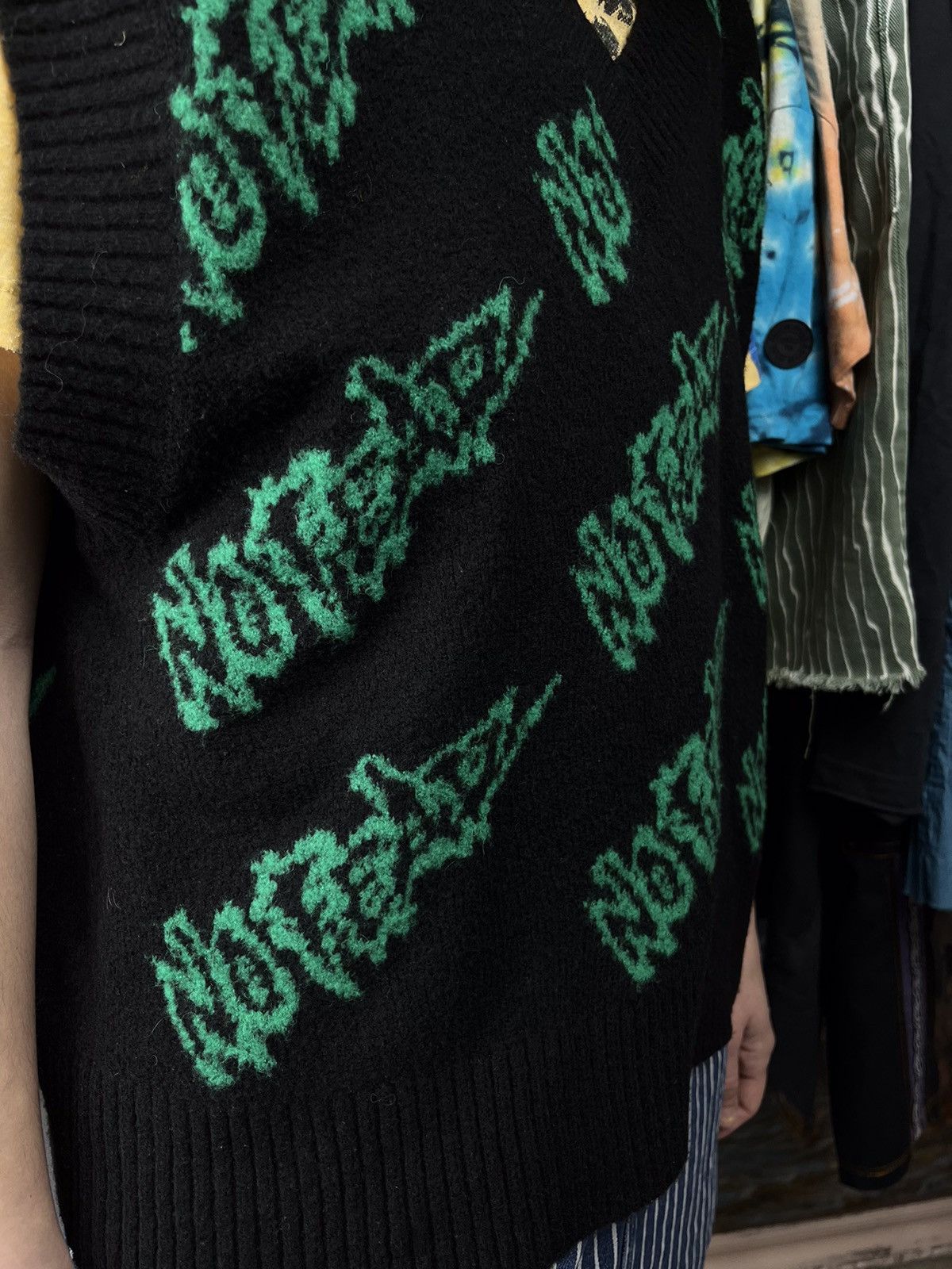 No Fear No Fear x H&M Jacquard Knit Vest Black/Green Y2K Style Size US S / EU 44-46 / 1 - 6 Thumbnail