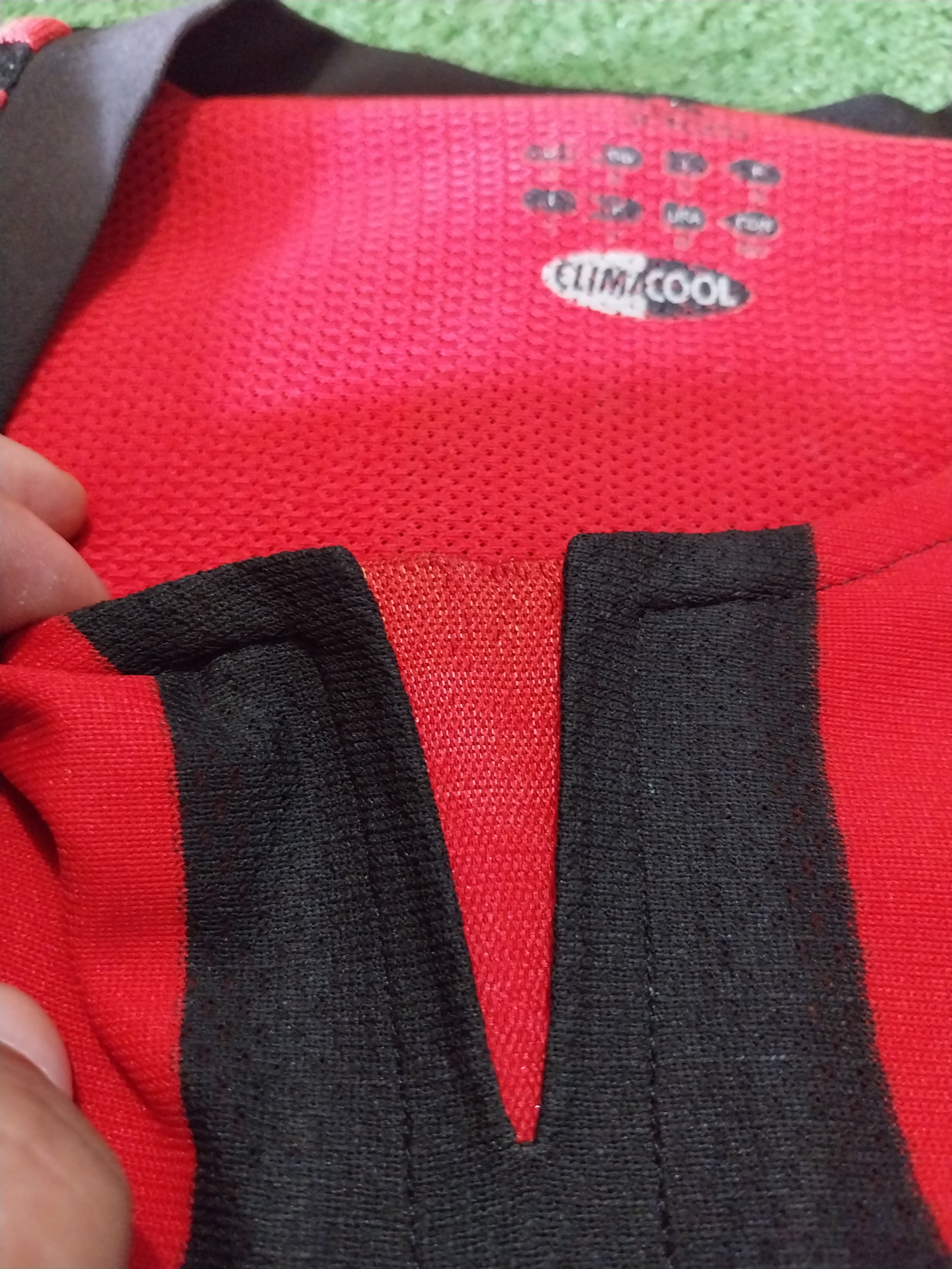 Adidas Ac milan player issue 2003 inzaghi jersey football Size US L / EU 52-54 / 3 - 8 Thumbnail