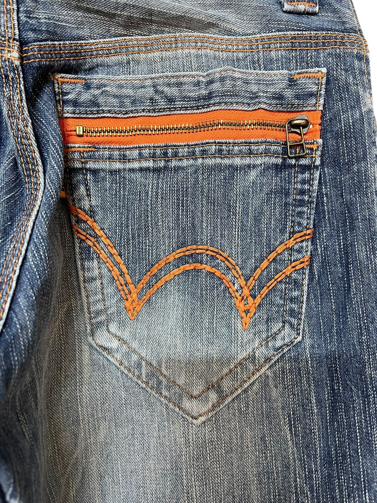 Edwin Vintage Edwin Exclusive Vintage Whiskers Faded Denim Size US 30 / EU 46 - 7 Thumbnail