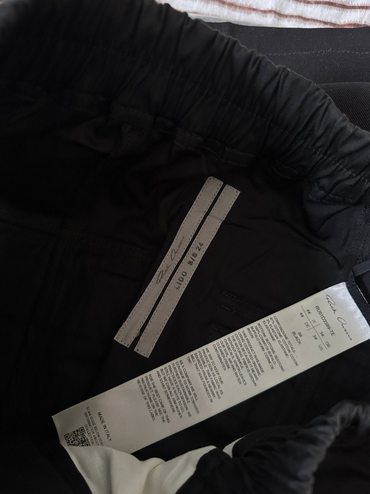 Rick Owens RARE SIZE RICK OWENS CARGO SHORTS Size US 28 / EU 44 - 13 Thumbnail