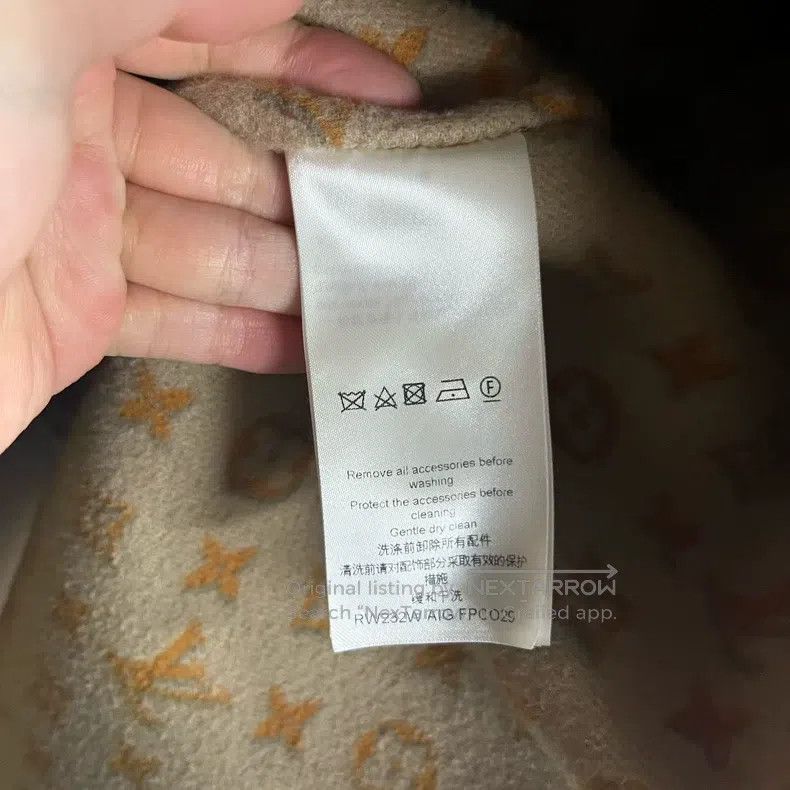 Louis Vuitton Louis Vuitton Camel Detachable Collar Reversible Long Slee Size XS / US 0-2 / IT 36-38 - 3 Thumbnail