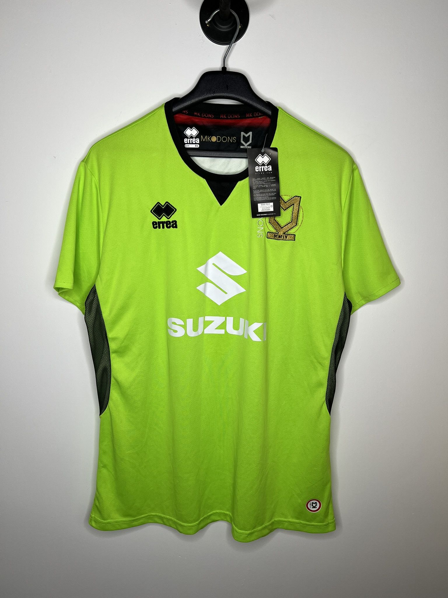 Errea MILTON KEYNES DONS 2018 FOOTBALL SOCCER SHIRT JERSEY ERREA Size US XL / EU 56 / 4 - 1 Thumbnail