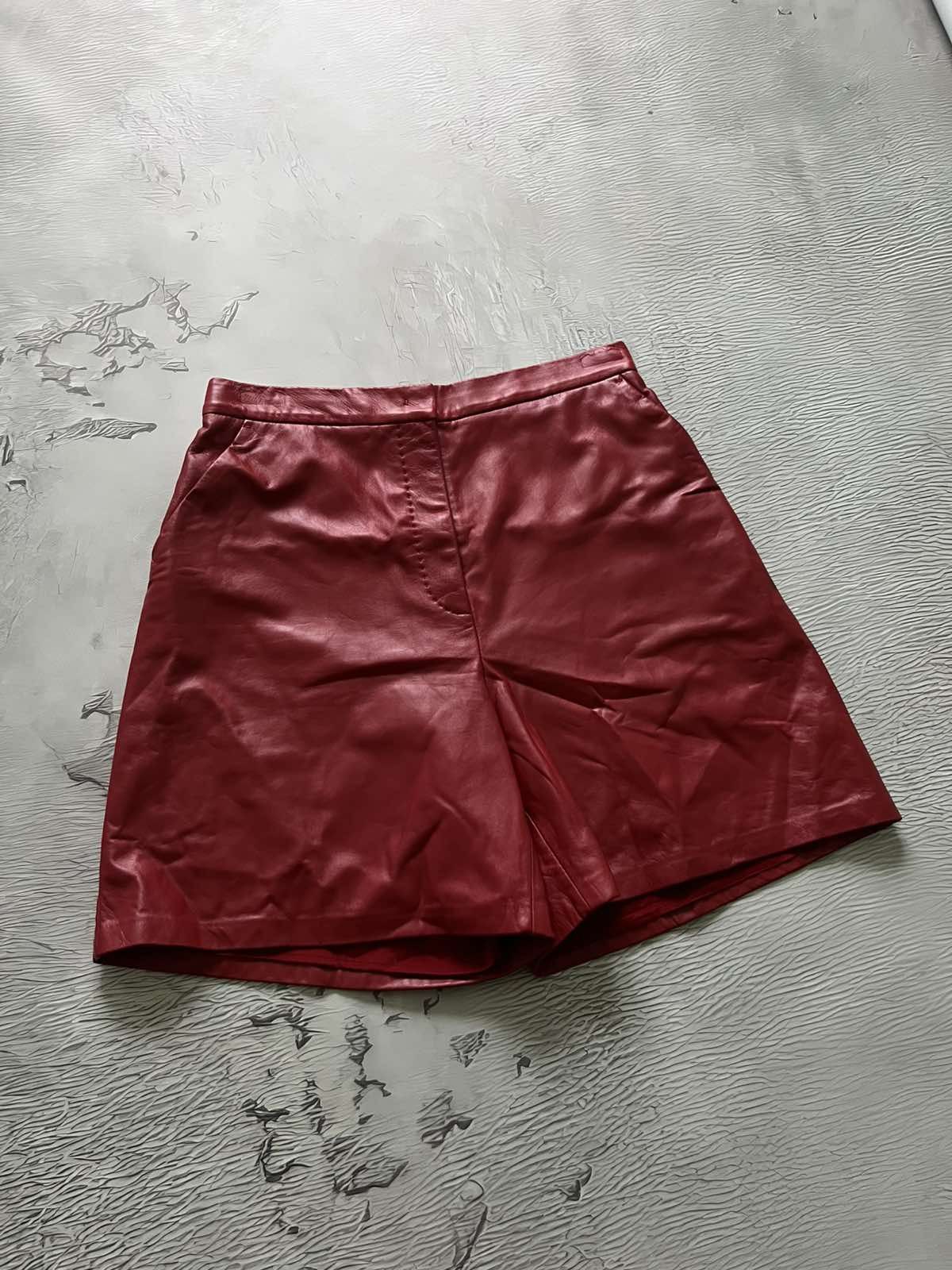 Max Mara RRP 695 $ Max Mara LACUNA Women's Leather Shorts Red Size 32" / US 10 / IT 46 - 1 Thumbnail