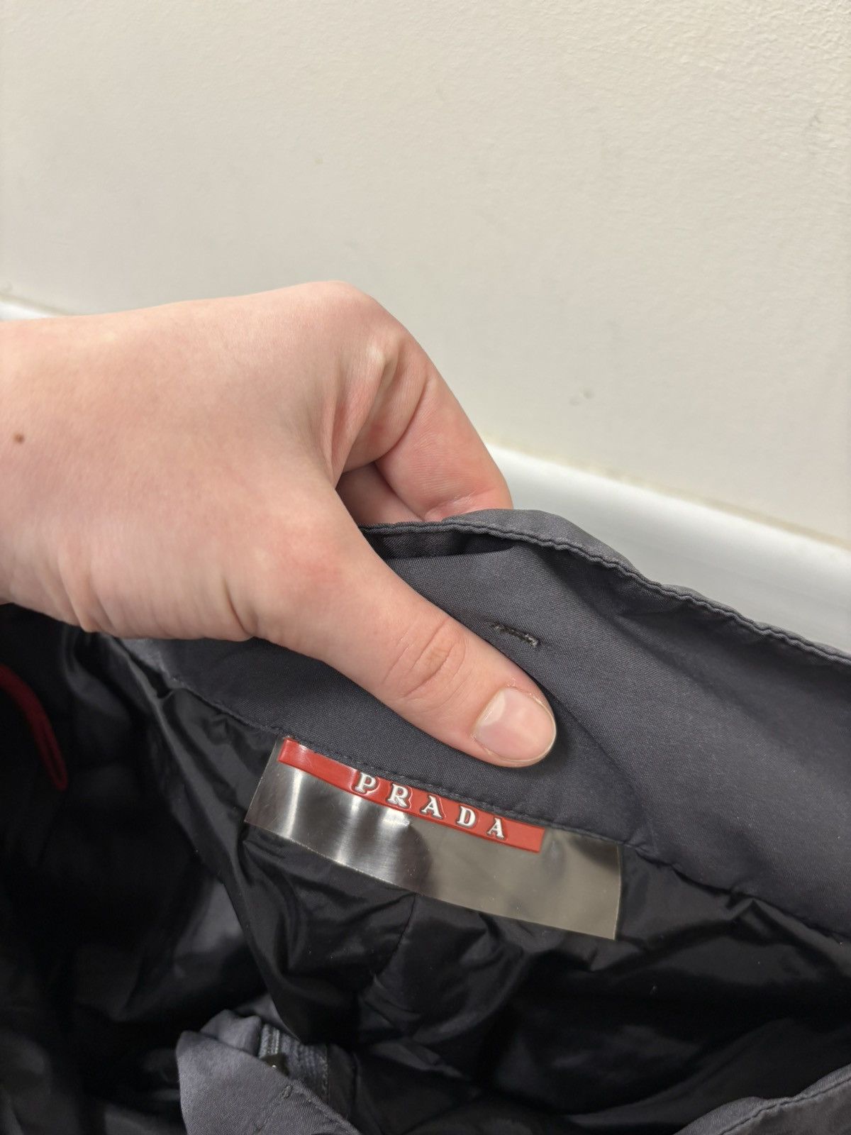 Prada Prada Gore-Tex Vintage Men’s Grey/Black Outdoor Ski Pants Size US 38 / EU 54 - 13 Thumbnail