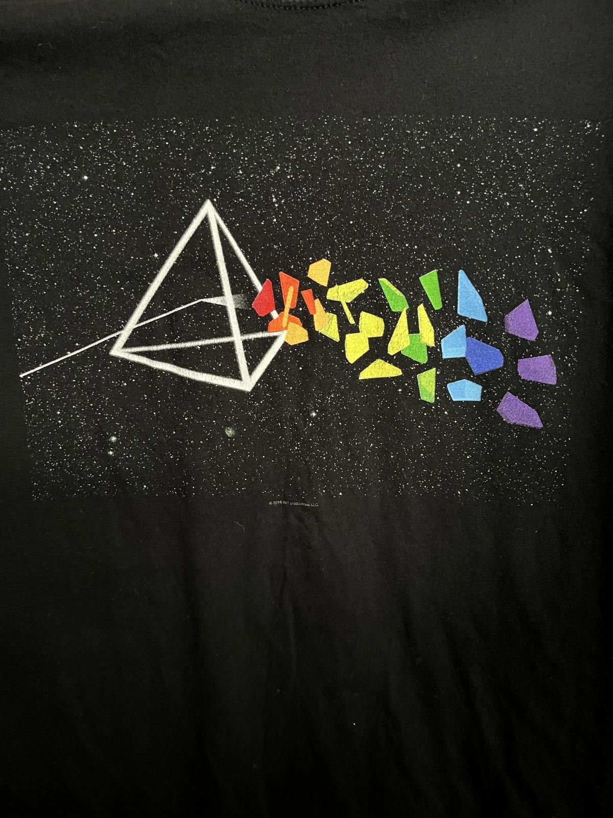 Gildan The Dark Side of the Moon T-shirt Roger Waters Tee - L Size US L / EU 52-54 / 3 - 4 Thumbnail