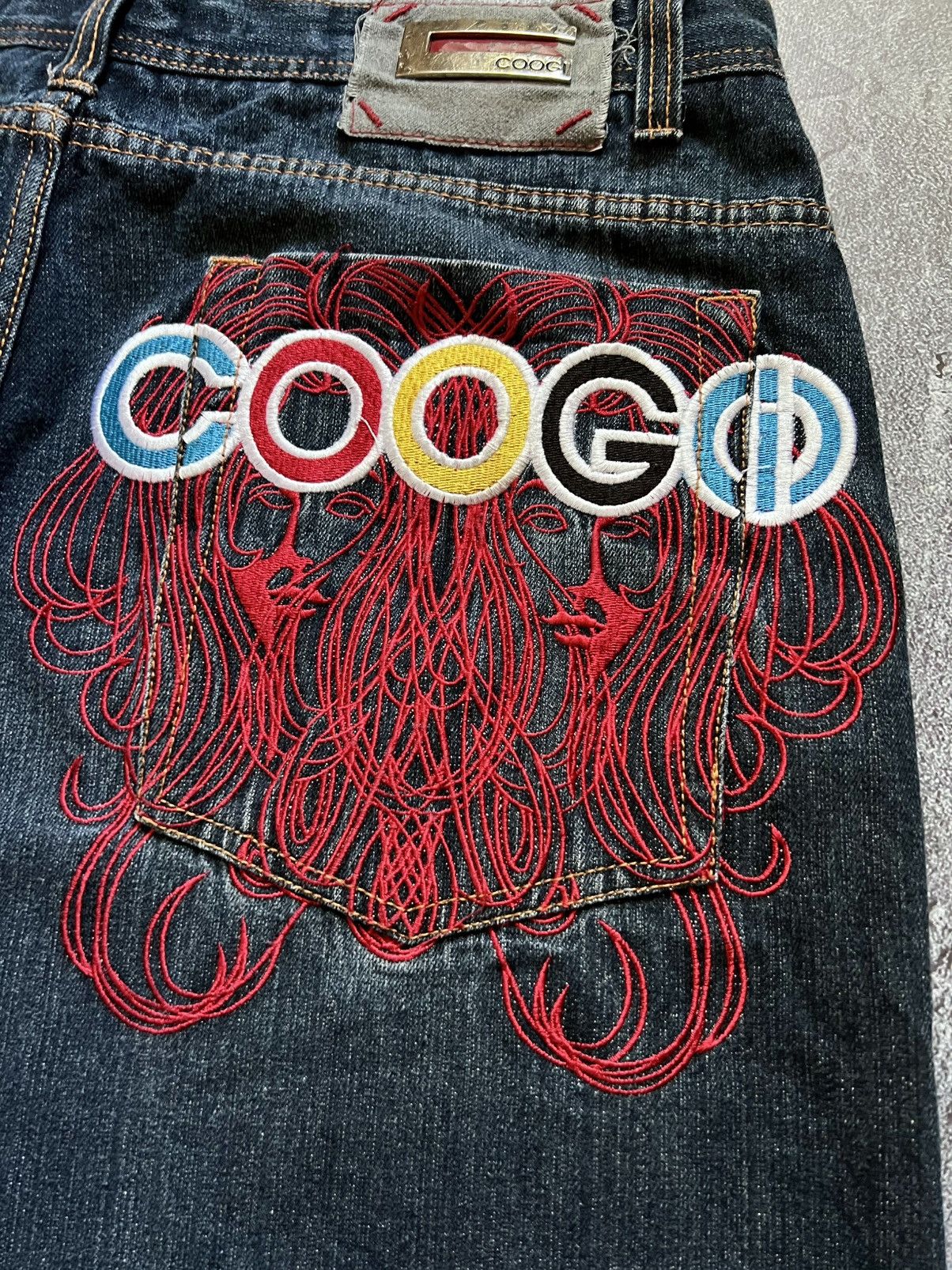 Coogi 90s Vintage Jeans Shorts Sweater Embroidered Big Logo Baggy Size US 40 / EU 56 - 6 Thumbnail