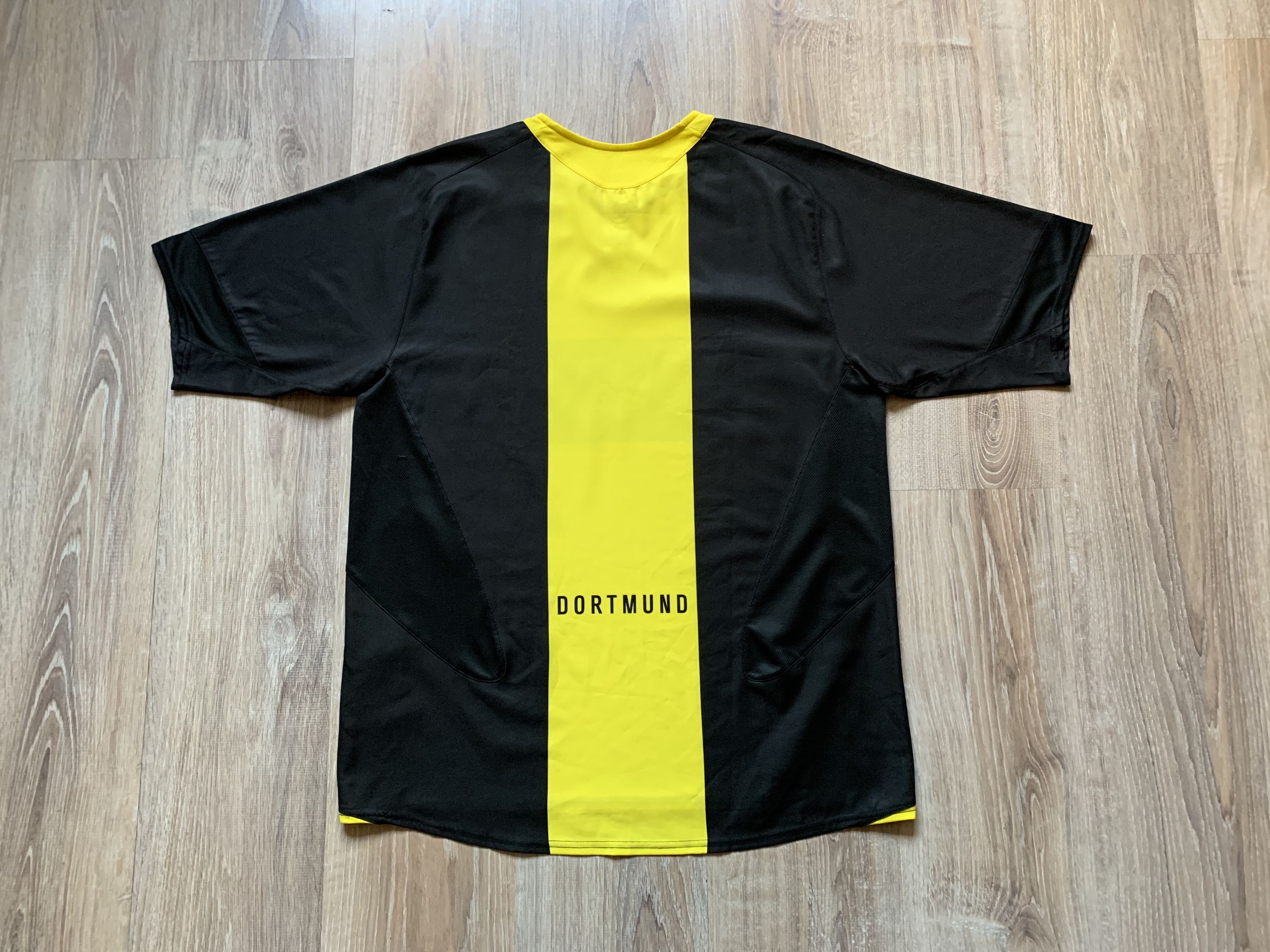 Nike Vintage Nike Borussia Dortmund Away Shirt 2005-2006 Size US L / EU 52-54 / 3 - 2 Thumbnail