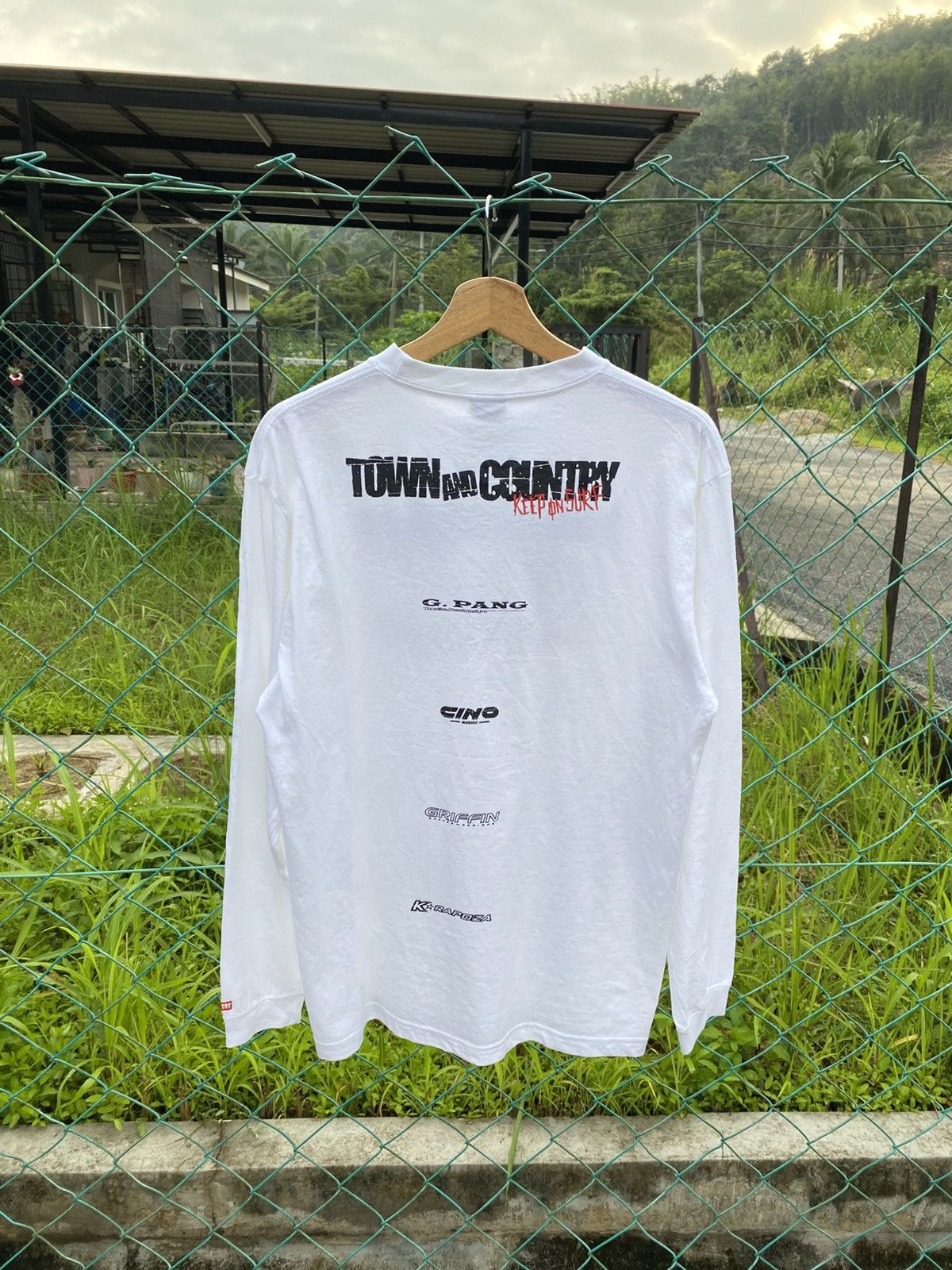 Japanese Brand T&C surf long sleeve tees Size US L / EU 52-54 / 3 - 2 Thumbnail