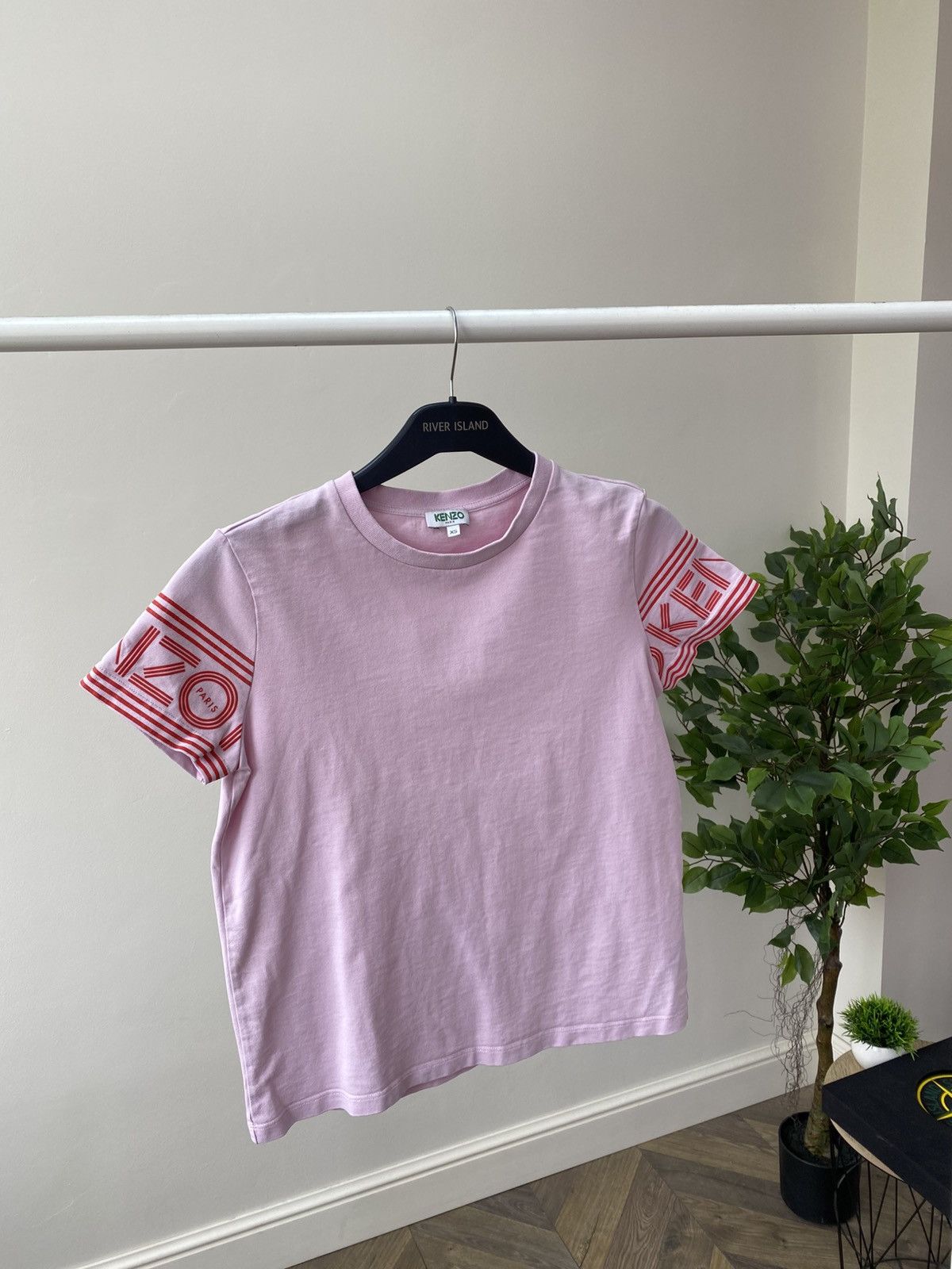 Kenzo × Vintage Vintage Kenzo Women’s Printed T-Shirt Size XS / US 0-2 / IT 36-38 - 4 Thumbnail