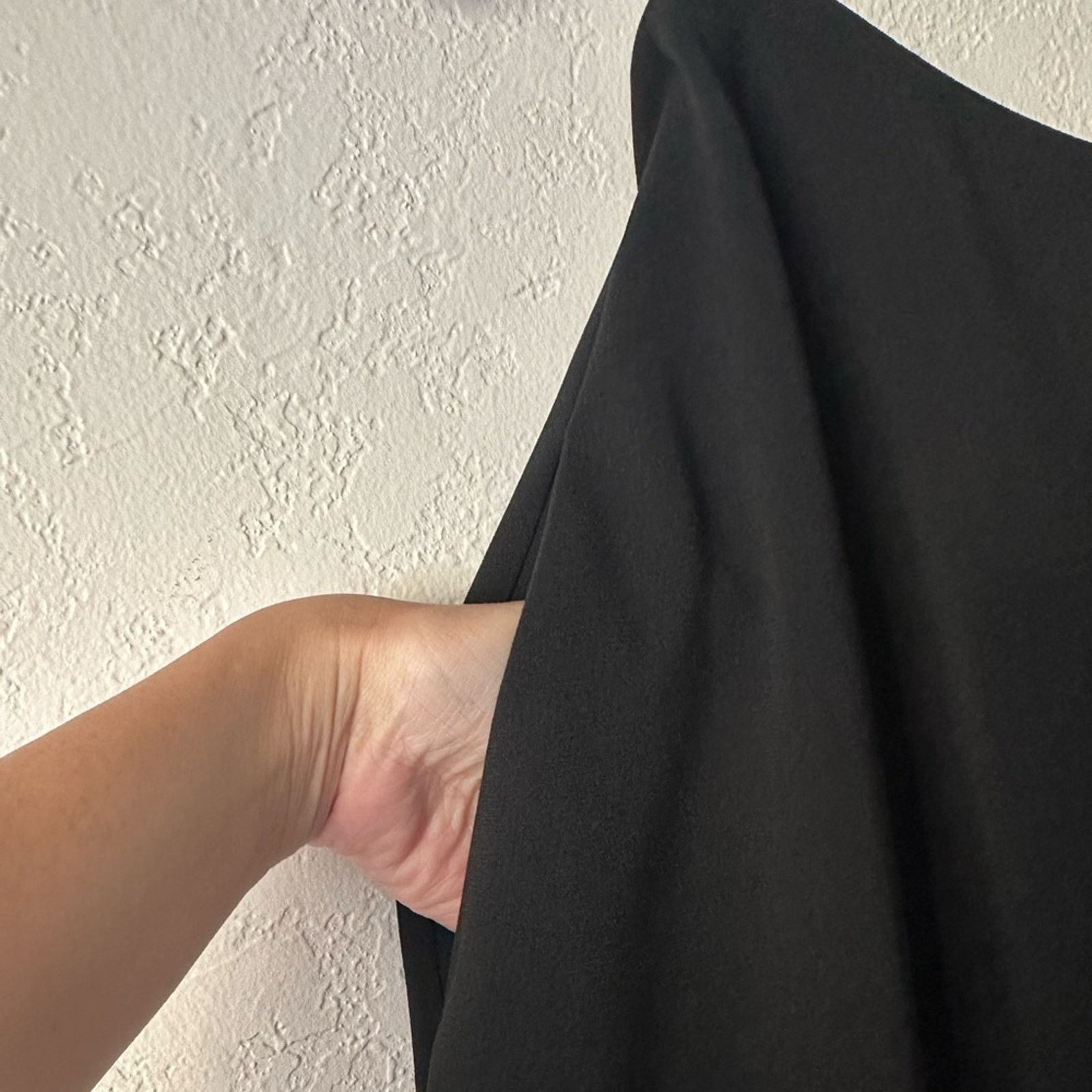 The Row Mara Stretch Crepe Skirt Black size US 2 Pockets Authentic Size 26" / US 2 / IT 38 - 11 Thumbnail