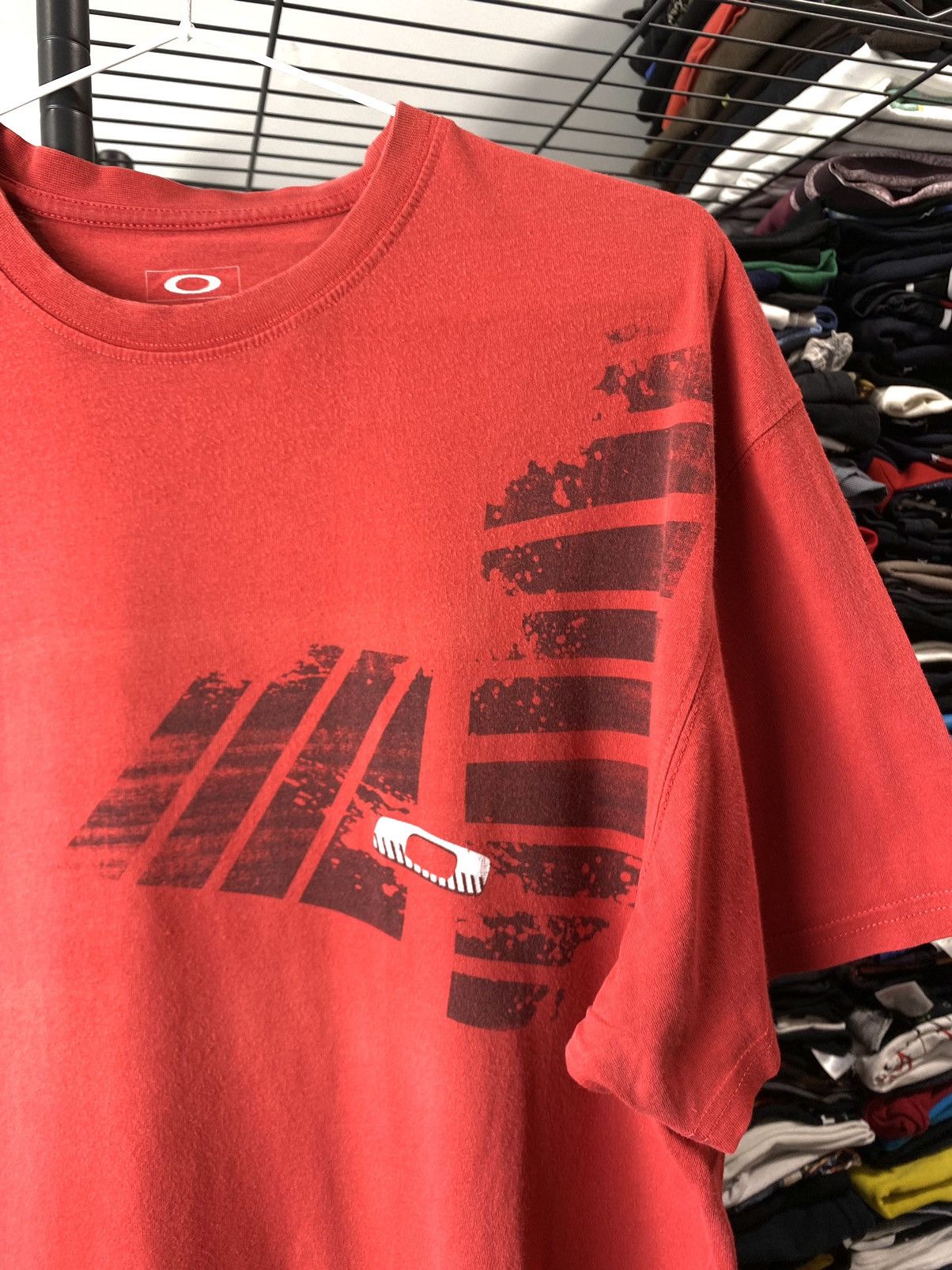 Oakley Vintage 2000’s Oakley T Shirt Big Logo Gorpcore Size US XL / EU 56 / 4 - 2 Thumbnail