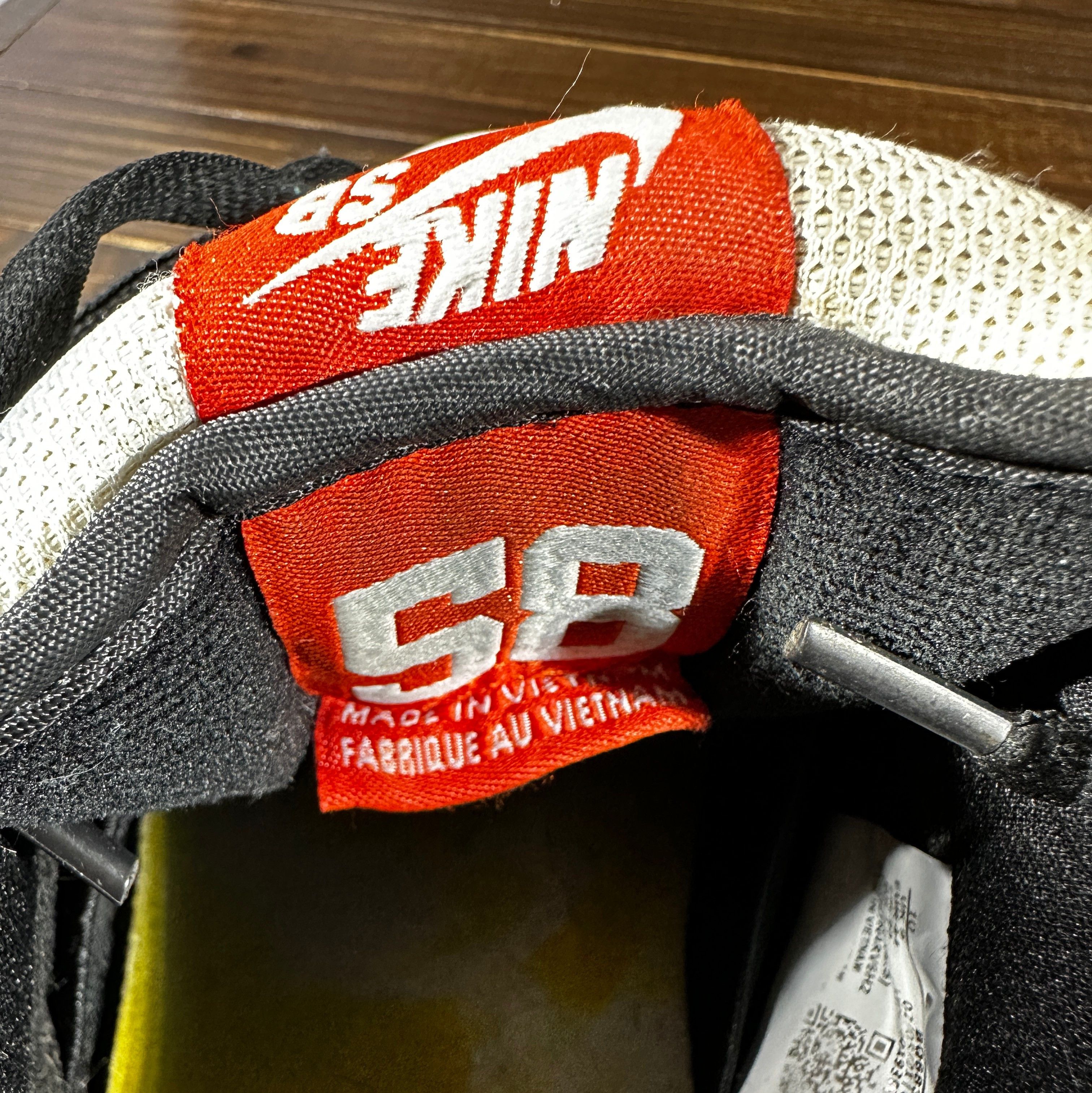 Leather × Nike Nike SB Dunk Low Tie-Dye Raygun - White Men's Sneakers Size US 10 / EU 43 - 13 Thumbnail