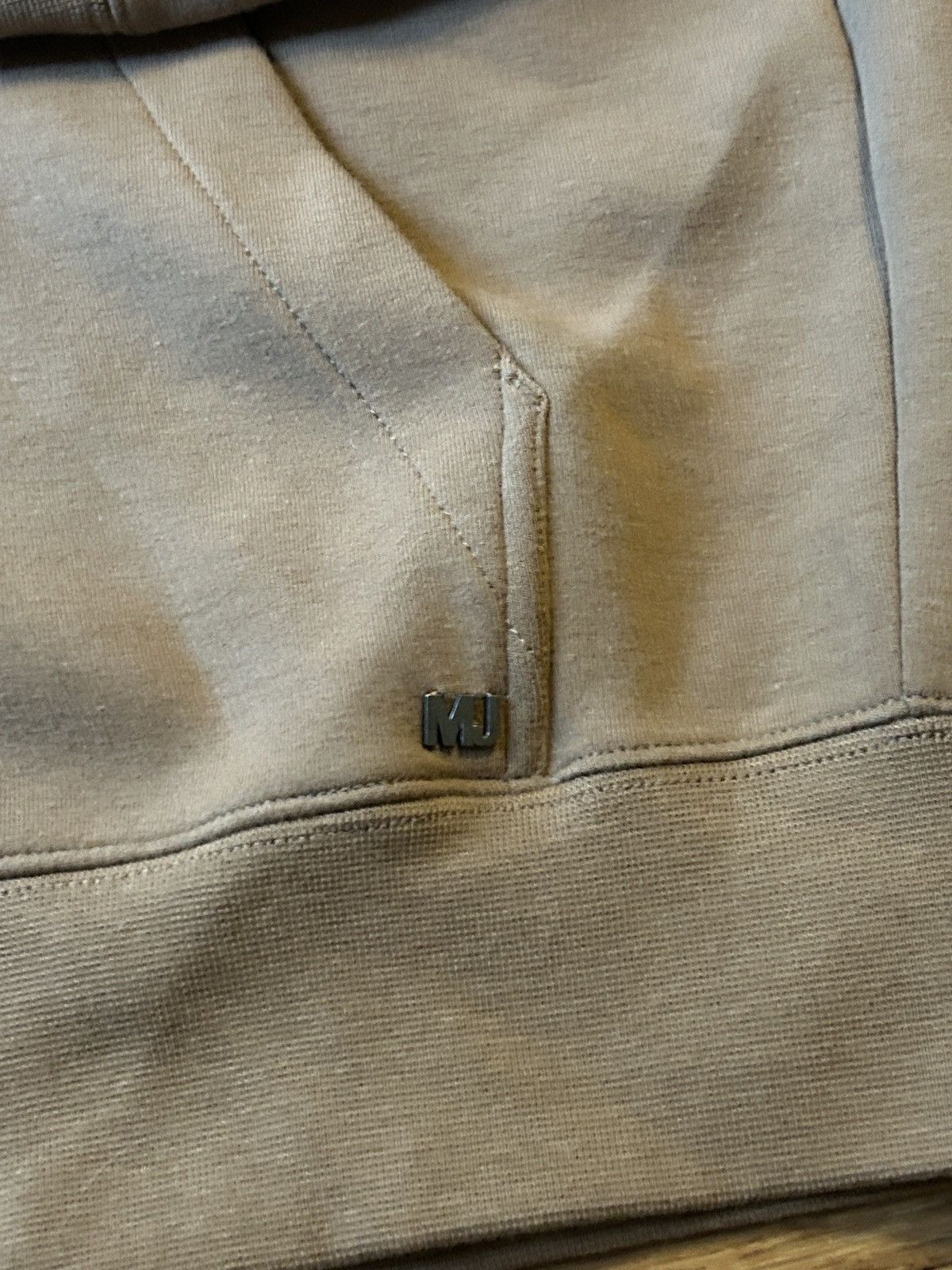 Marc by Marc Jacobs Marc by Marc Jacobs Camel Zip-Up Hoodie Sweatshirt Size US L / EU 52-54 / 3 - 5 Thumbnail