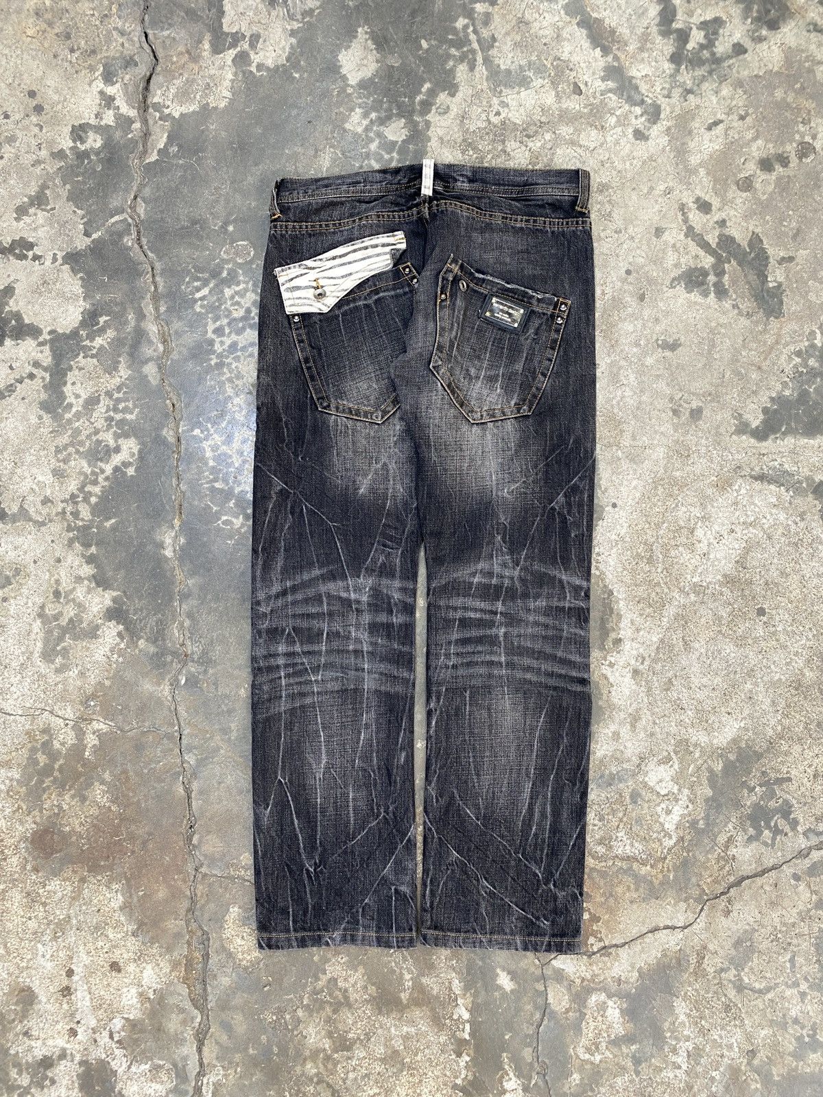 semanticdesign Semantic Design Distressed Harajuku Tigerskin Size US 35 - 3 Thumbnail