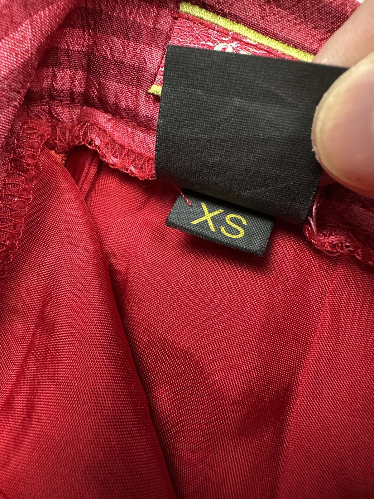 If Six Was Nine Vintage Oleana Silk Midi Skirt Red Stripe Rare XS Lux Item Size 26" / US 2 / IT 38 - 7 Thumbnail