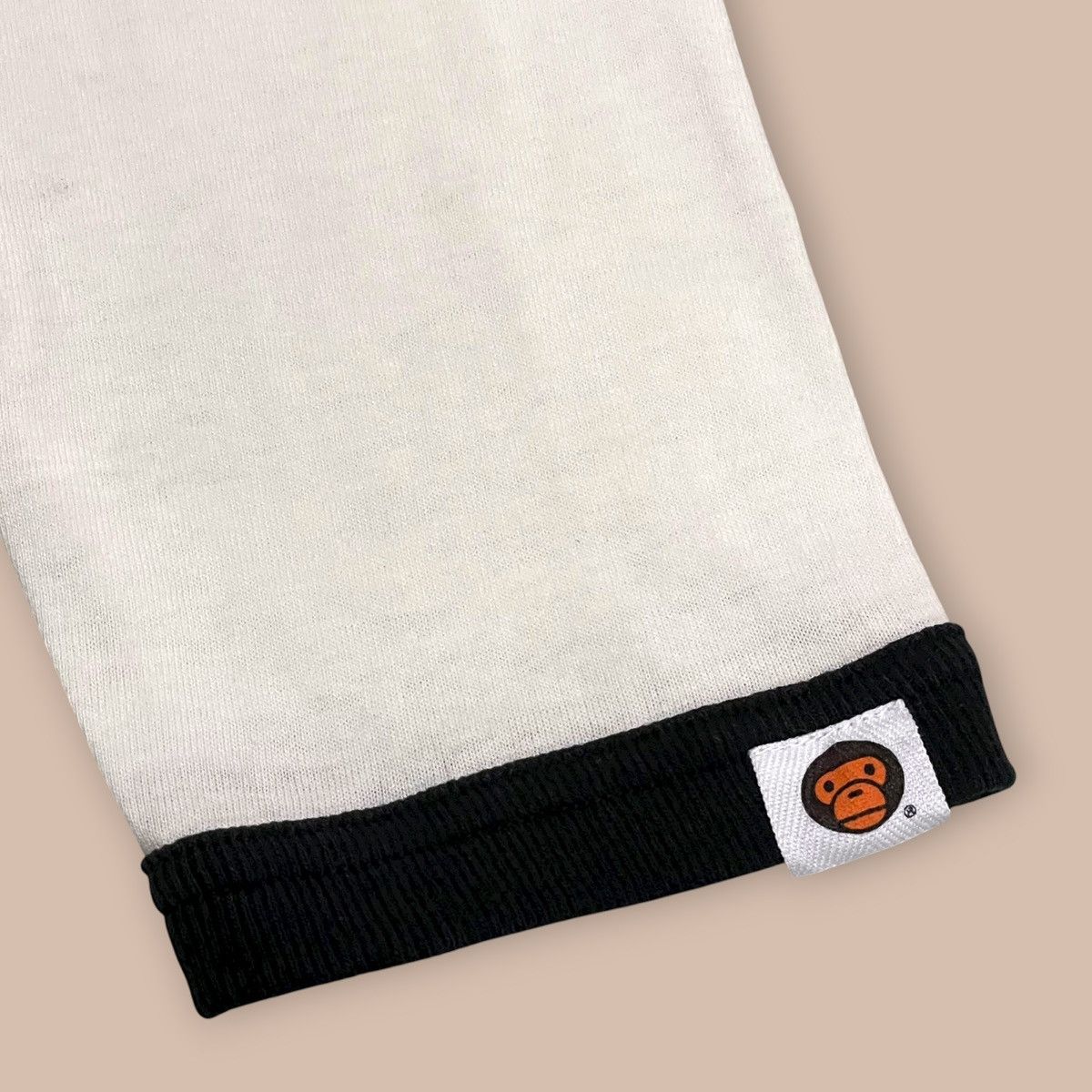 Bape × Kaws OG 2000's Bape X KAWS Ringer L/S Tee Size US M / EU 48-50 / 2 - 9 Thumbnail