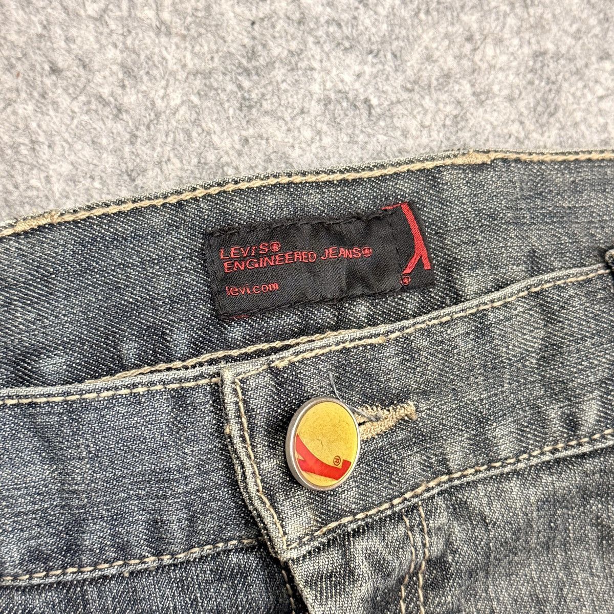 Levi's Vintage Clothing Vintage Levis Engineered Jeans Buckle Belt Size US 35 - 13 Thumbnail