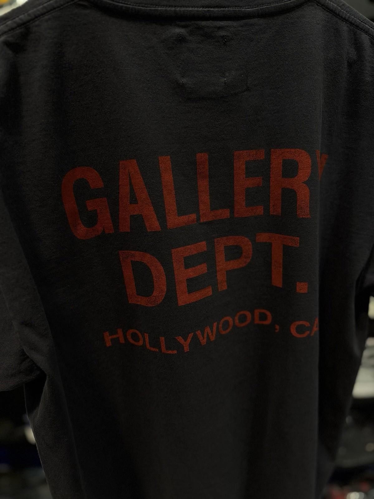 Gallery Dept. Gallery Dept Men's T-Shirt Size (M) Blue Red Logo Size US M / EU 48-50 / 2 - 6 Thumbnail