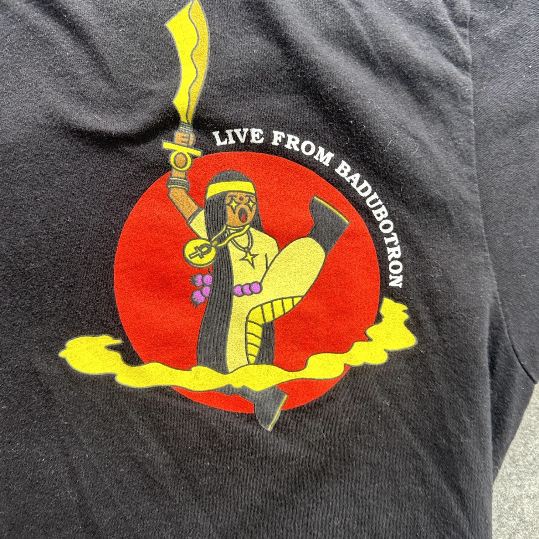 Olive Erykah Badu Shirt Mens XL Black Live From Badubotron Tour 2021 Concert Graphic Size US XL / EU 56 / 4 - 5 Thumbnail