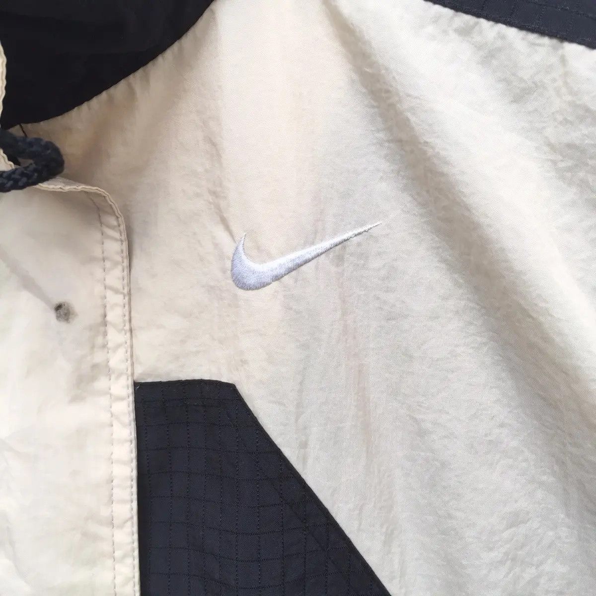 Nike Vintage 90s Nike Swoosh Medium Logo Zipper Jacket | M | Swag Size US L / EU 52-54 / 3 - 3 Thumbnail