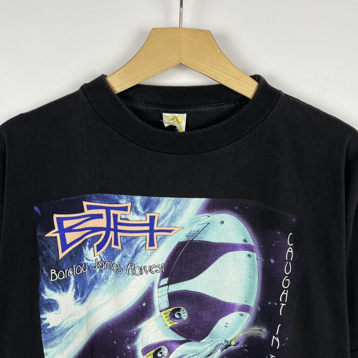 Band Tees Vintage Barclay James Harvest “caught in the light” tee 1993 Size US L / EU 52-54 / 3 - 4 Thumbnail