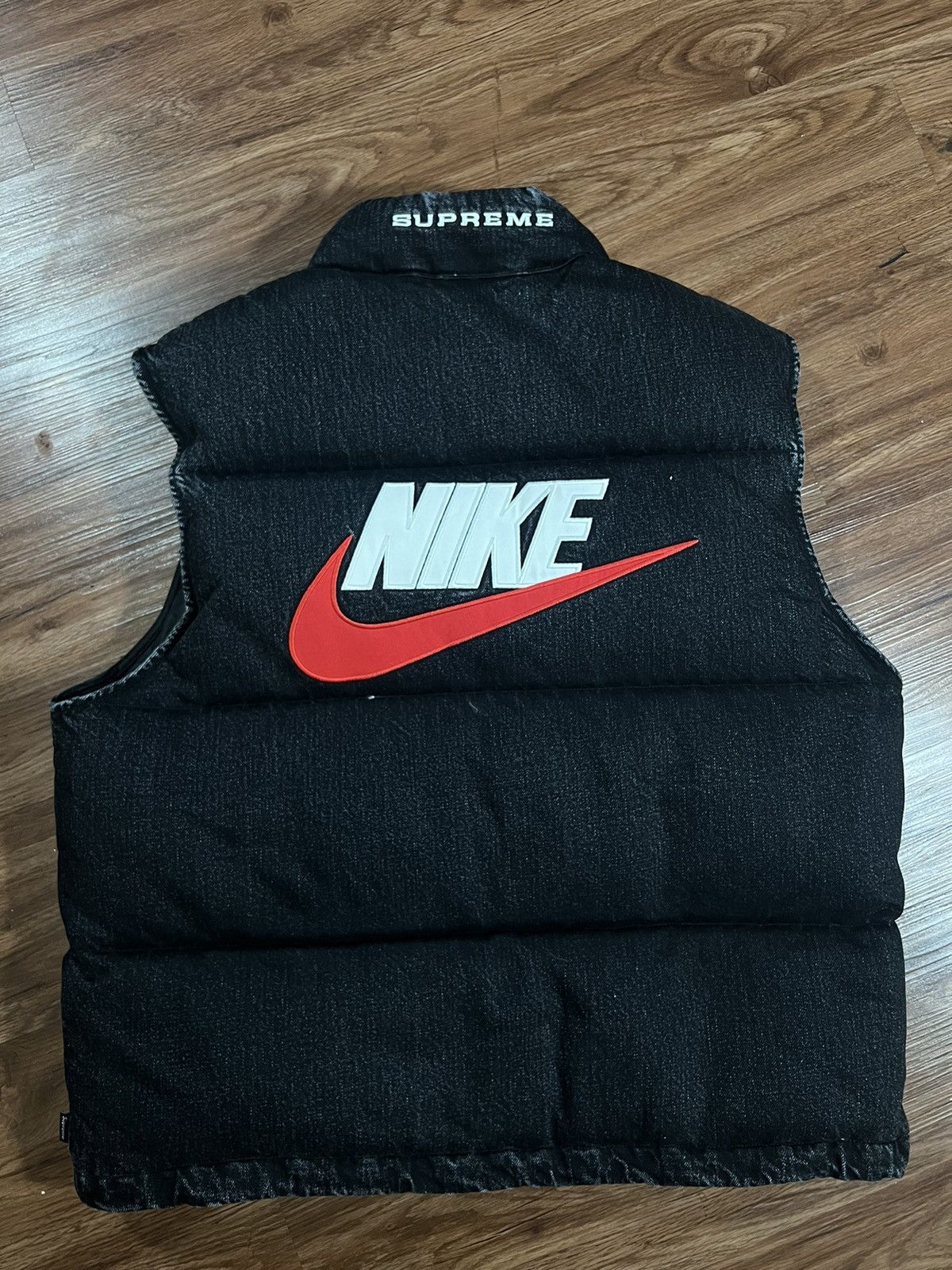 Men's Supreme Vests | Grailed