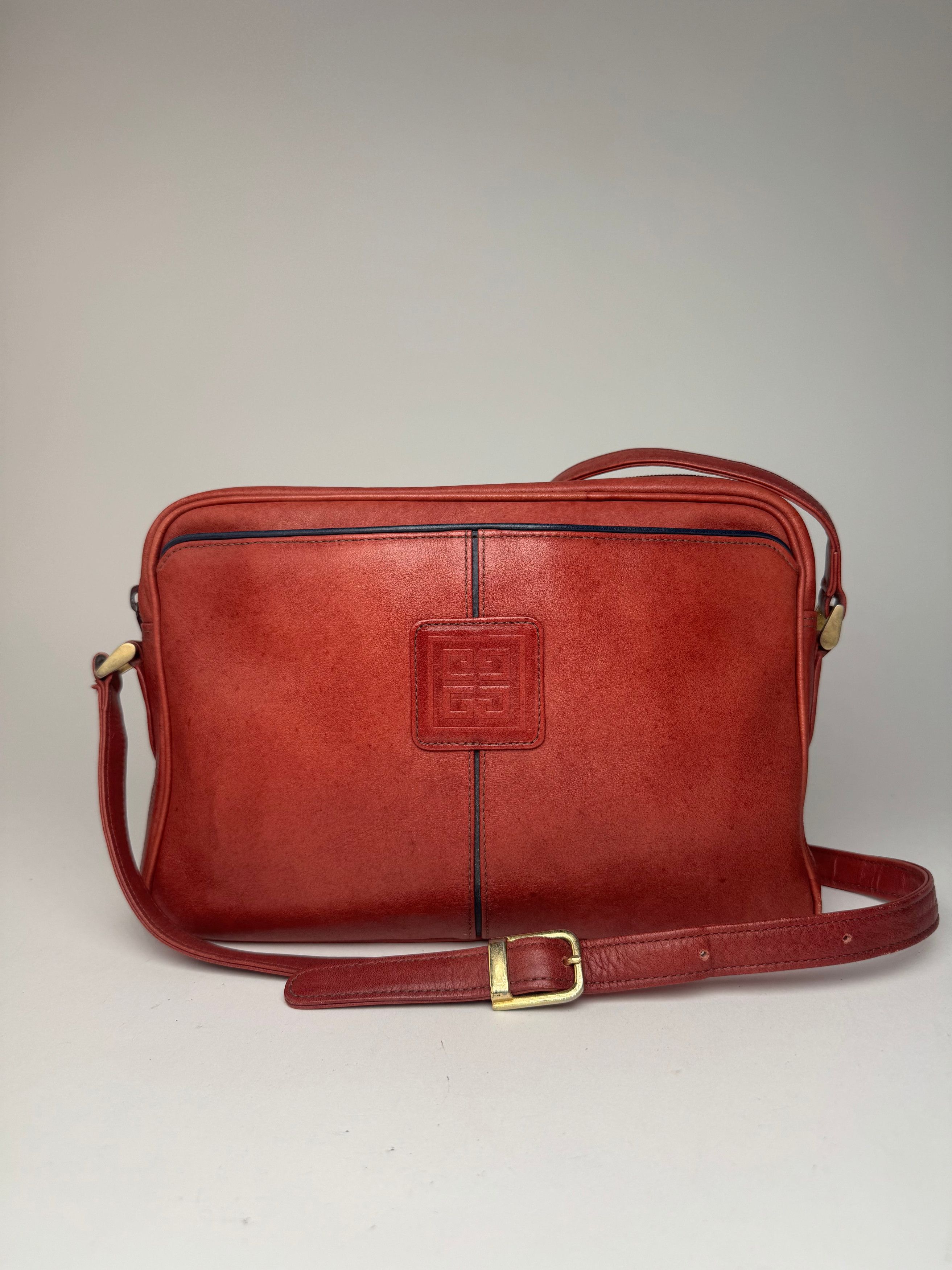 Givenchy Vintage Leather Bag Red Size ONE SIZE - 1 Thumbnail