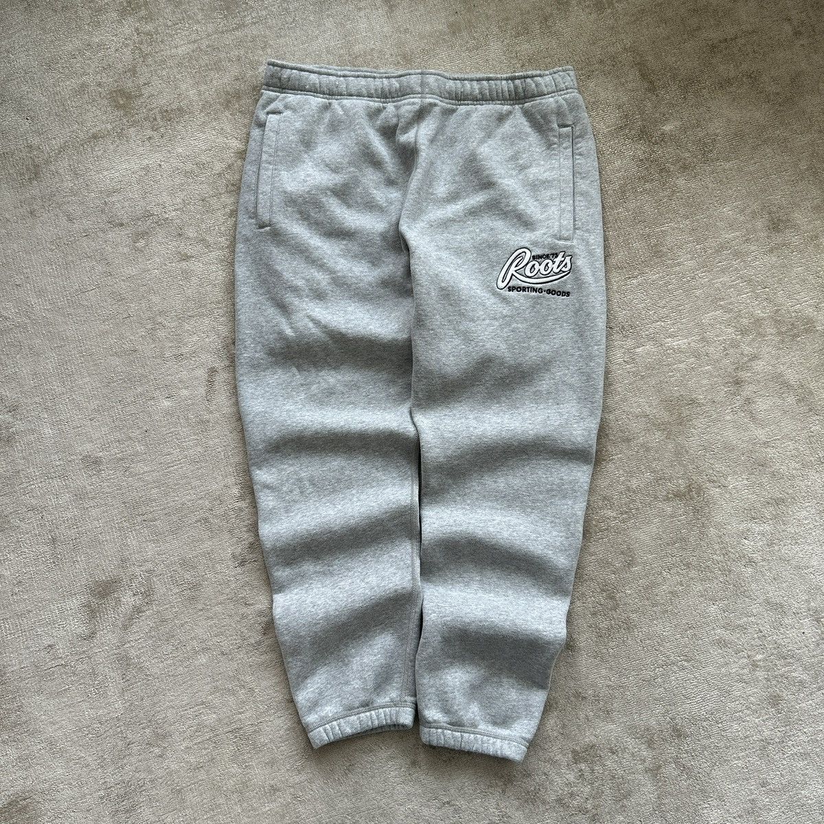 Roots Roots Baggy Grey Sweatpants Size US 38 / EU 54 - 2 Thumbnail