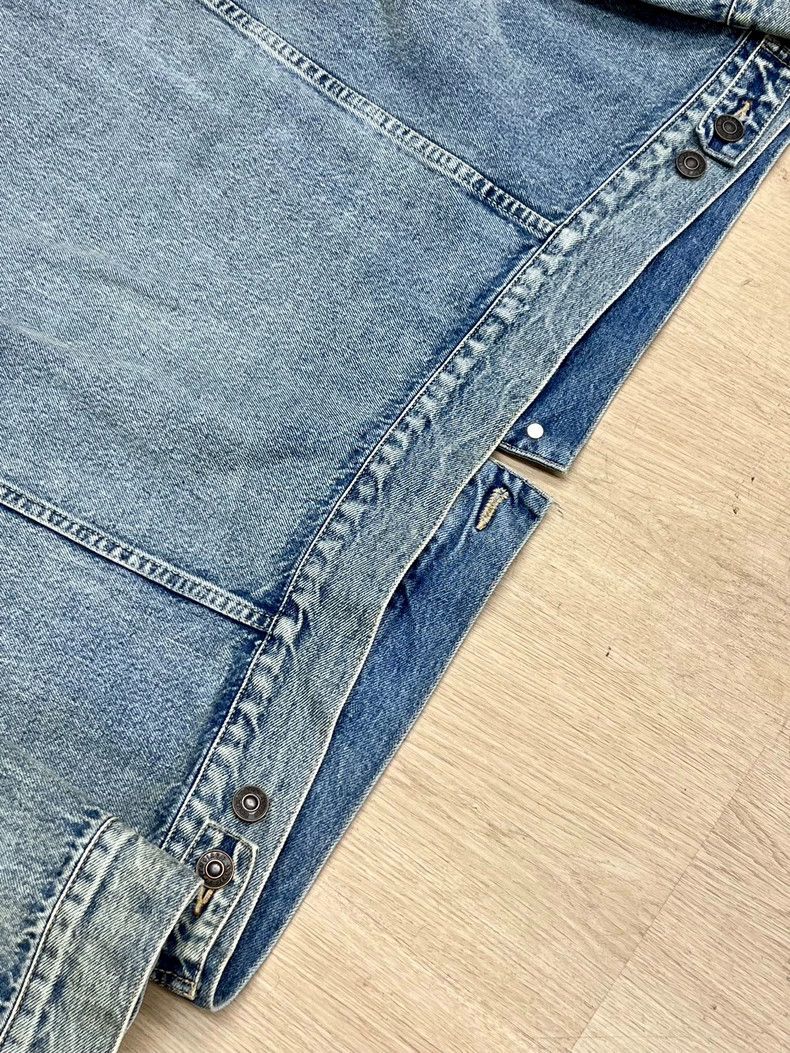 Balenciaga Balenciaga Embroidered Logo Denim Jacket L Size Size US L / EU 52-54 / 3 - 8 Thumbnail