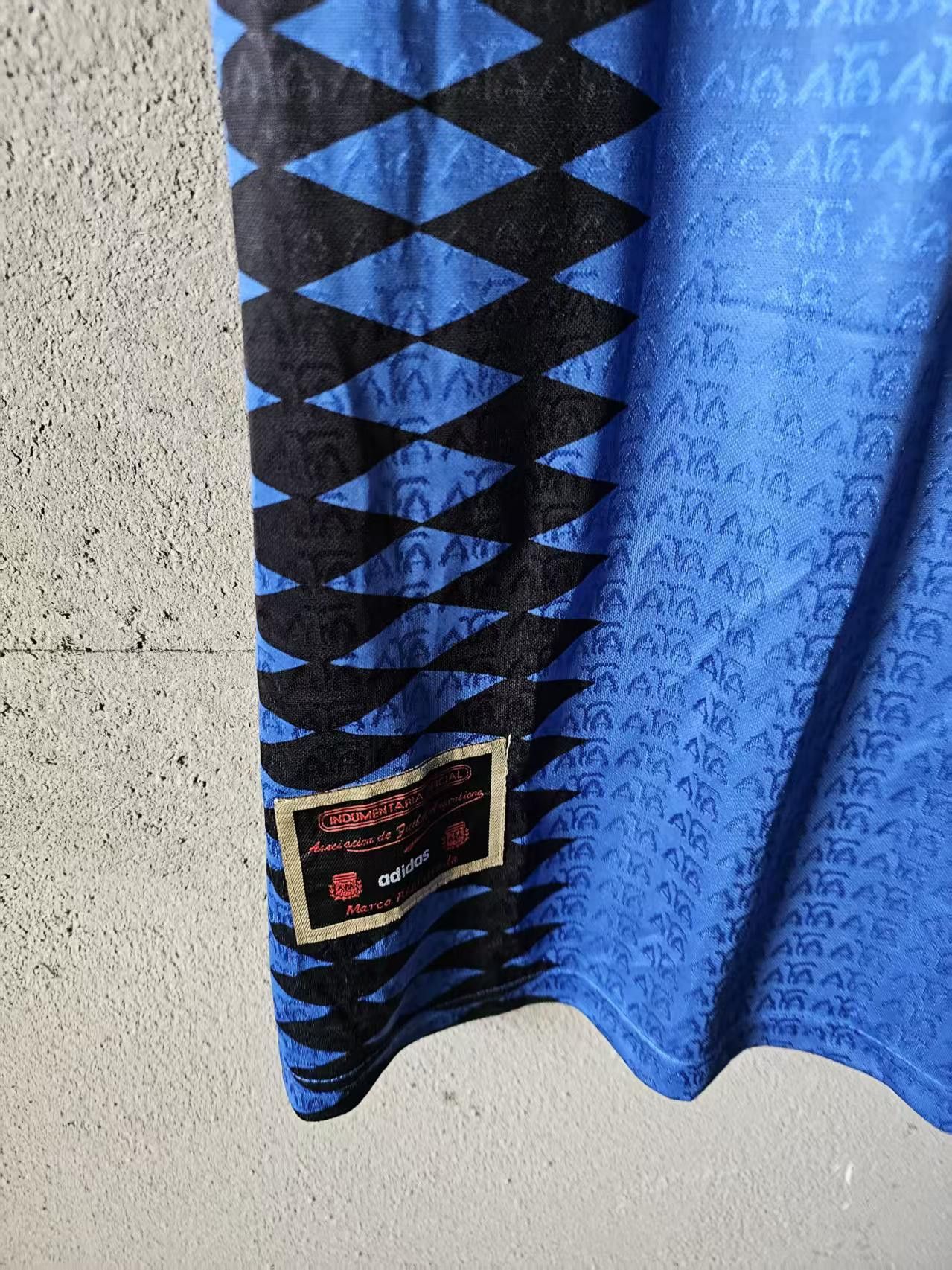 Other 1994 Argentina 10 Maradona Jersey Away Size US L / EU 52-54 / 3 - 4 Thumbnail