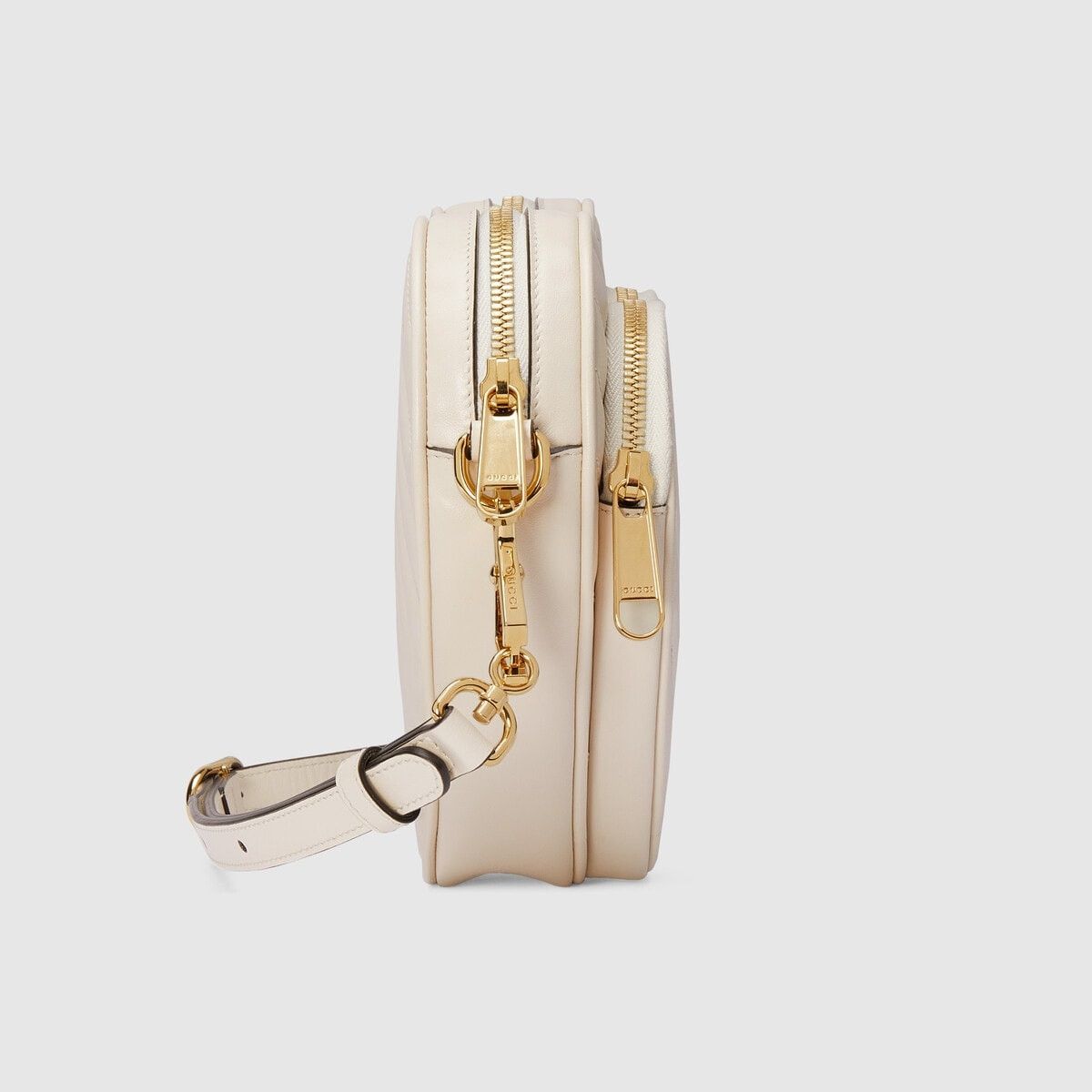 Gucci o1s1wg110125 Size: OS / Interiocking Mini Heart Shoulder Bag Size ONE SIZE - 4 Thumbnail