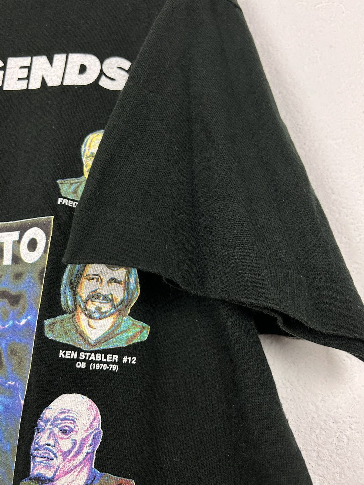 NFL 80s Vintage 1988 Raider's Legends NFL Single Stitch T-Shirt Size US XL / EU 56 / 4 - 6 Thumbnail