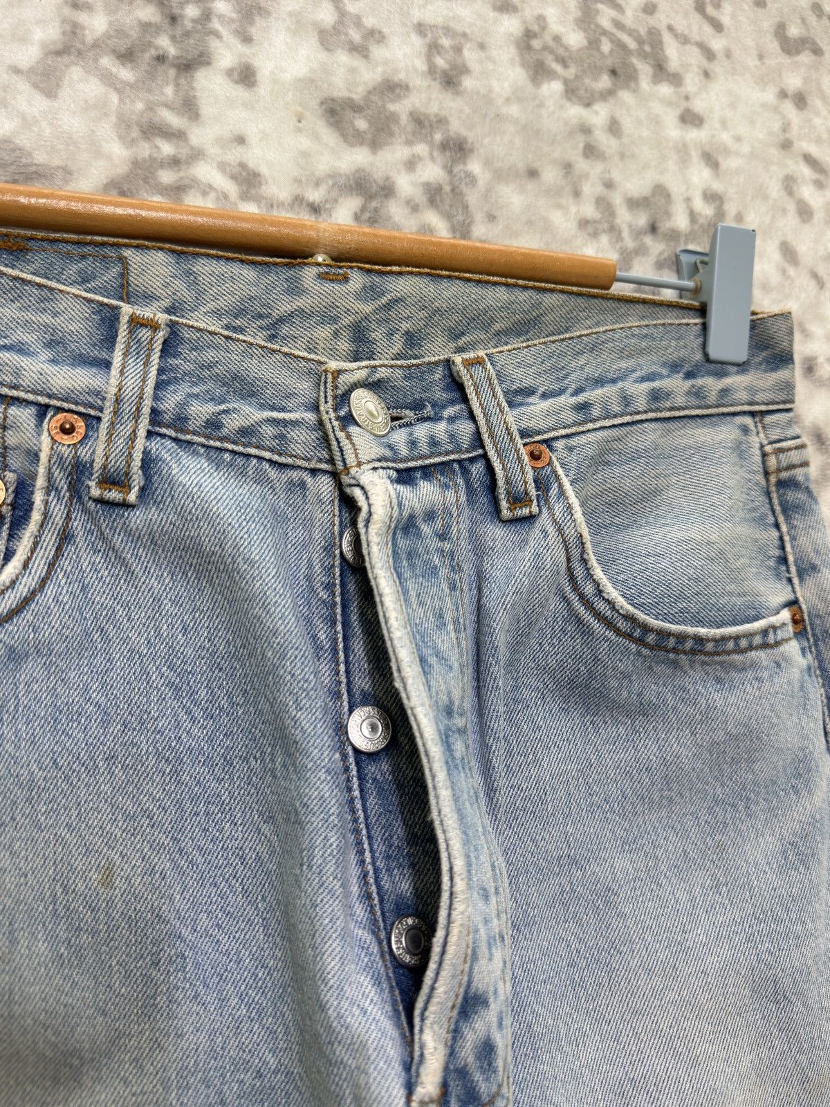 Levi's Vintage Levi’s 501 Distressed Knee Rip Patchwork Denim Jeans Size US 27 - 8 Thumbnail